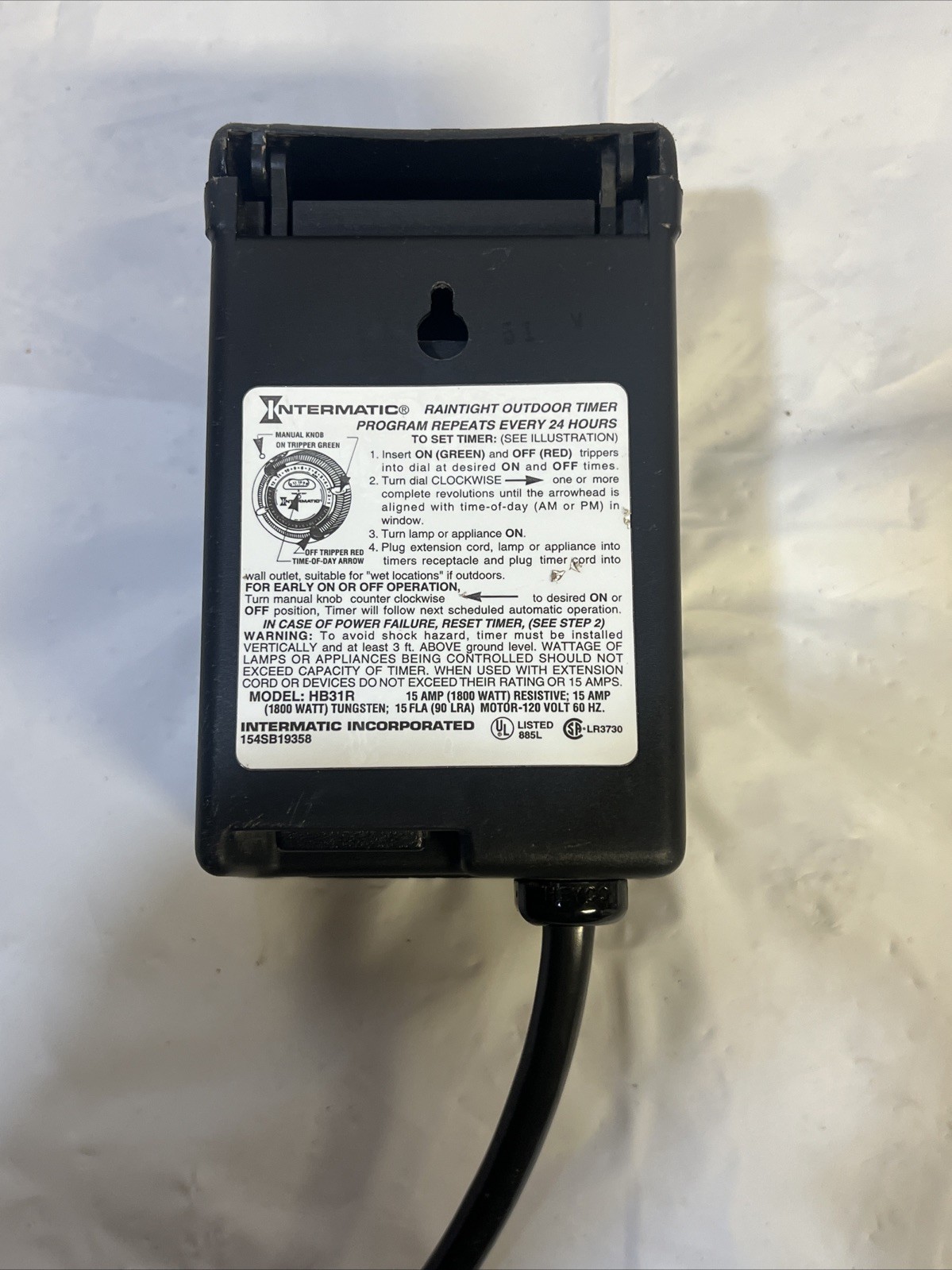 Intermatic Raintight Outdoor 24 Hour Timer HB31R Heavy Duty 15 AMP Plug-in Black