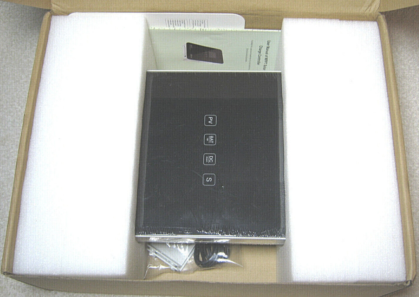 EXPLORER-M SERIES EM2460 SELF COOLING MMPT SOLAR CHARGE CONTROLLER BY ROHS – NEW
