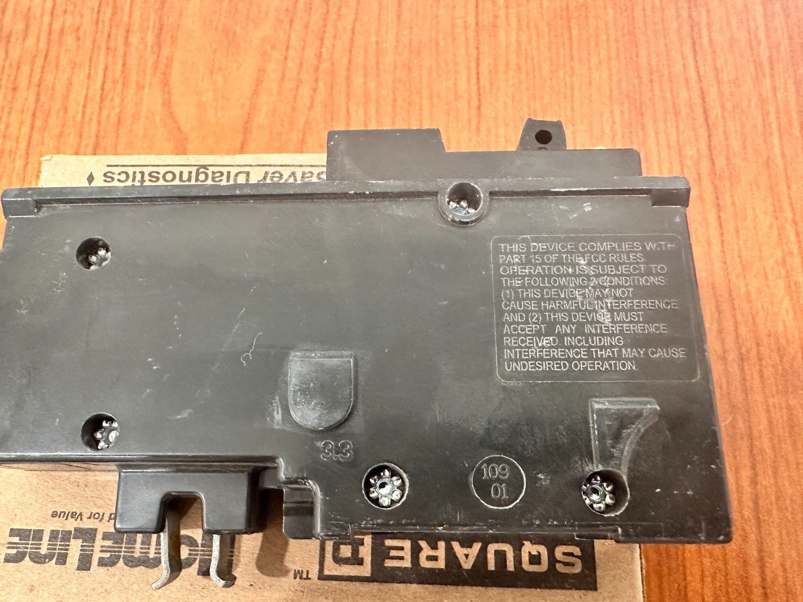 Square D HOM115PDF Homeline, 15A, 1P, 120V~ GFCI, Plug On Circuit Breaker