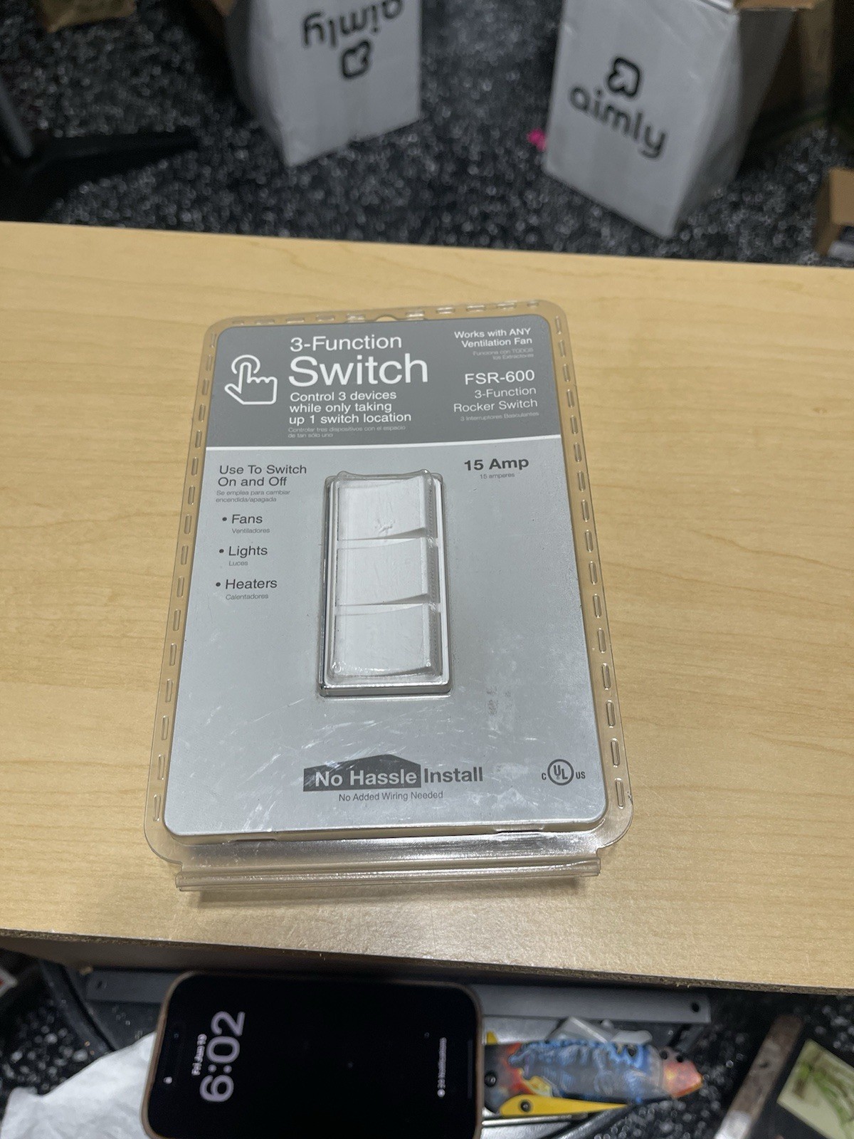 Unbranded Function On/Off Rocker Switch, FSR 600 W7, White, 15 Amp, {7}.
