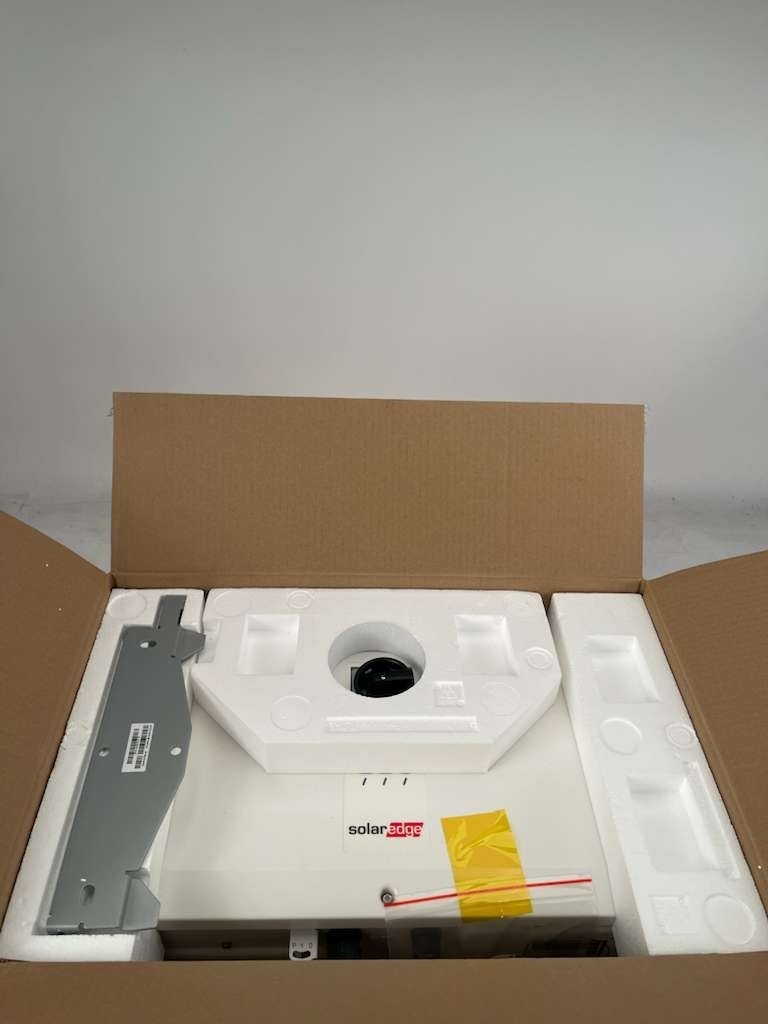 SolarEdge SE43.2K-US02IBPZ4 Synergy Manager *BRAND NEW IN BOX*