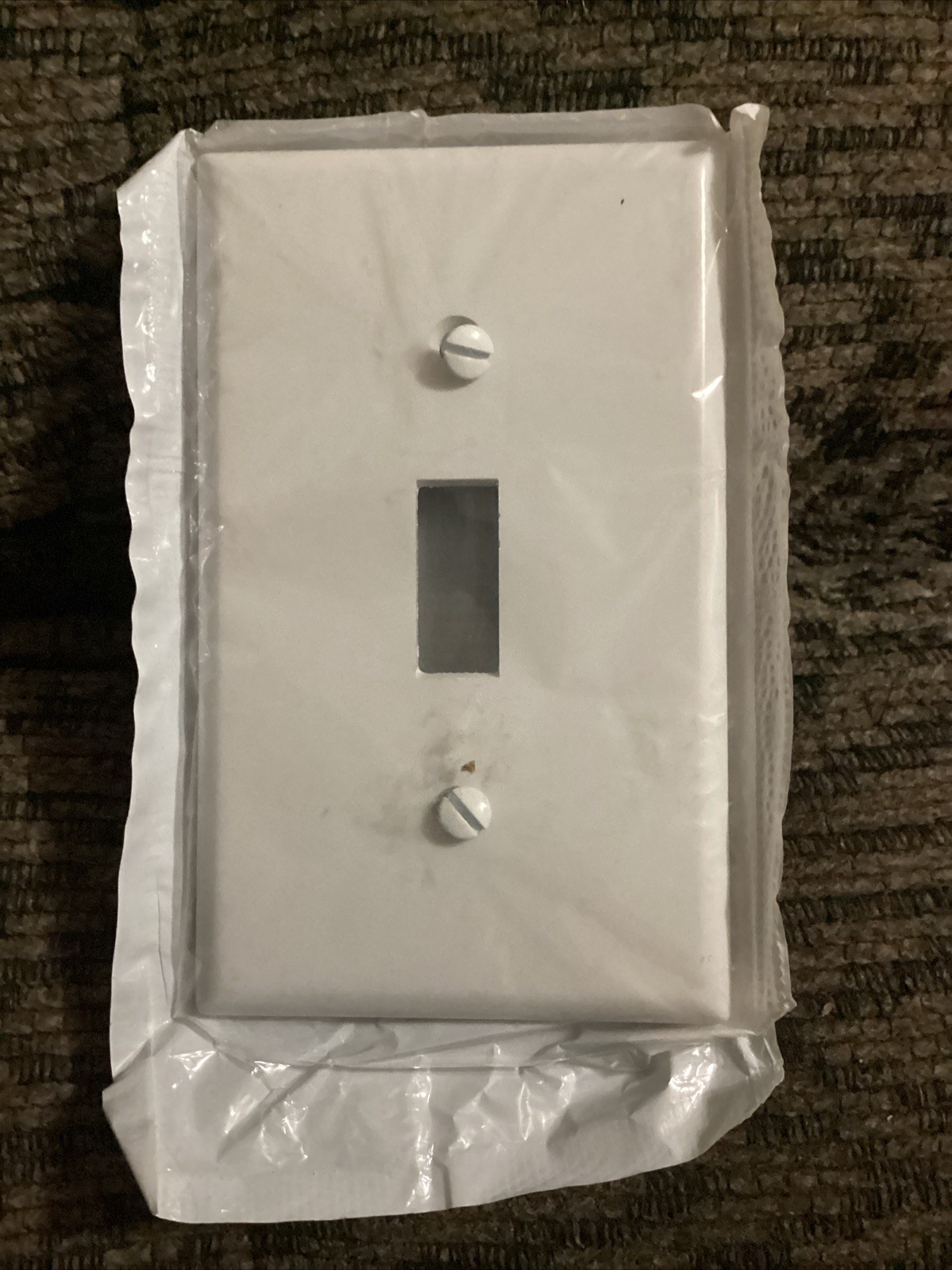 2pk Leviton White 1-Gang Toggle Switch Cover Wallplate Switch 4.5” x 2.75”
