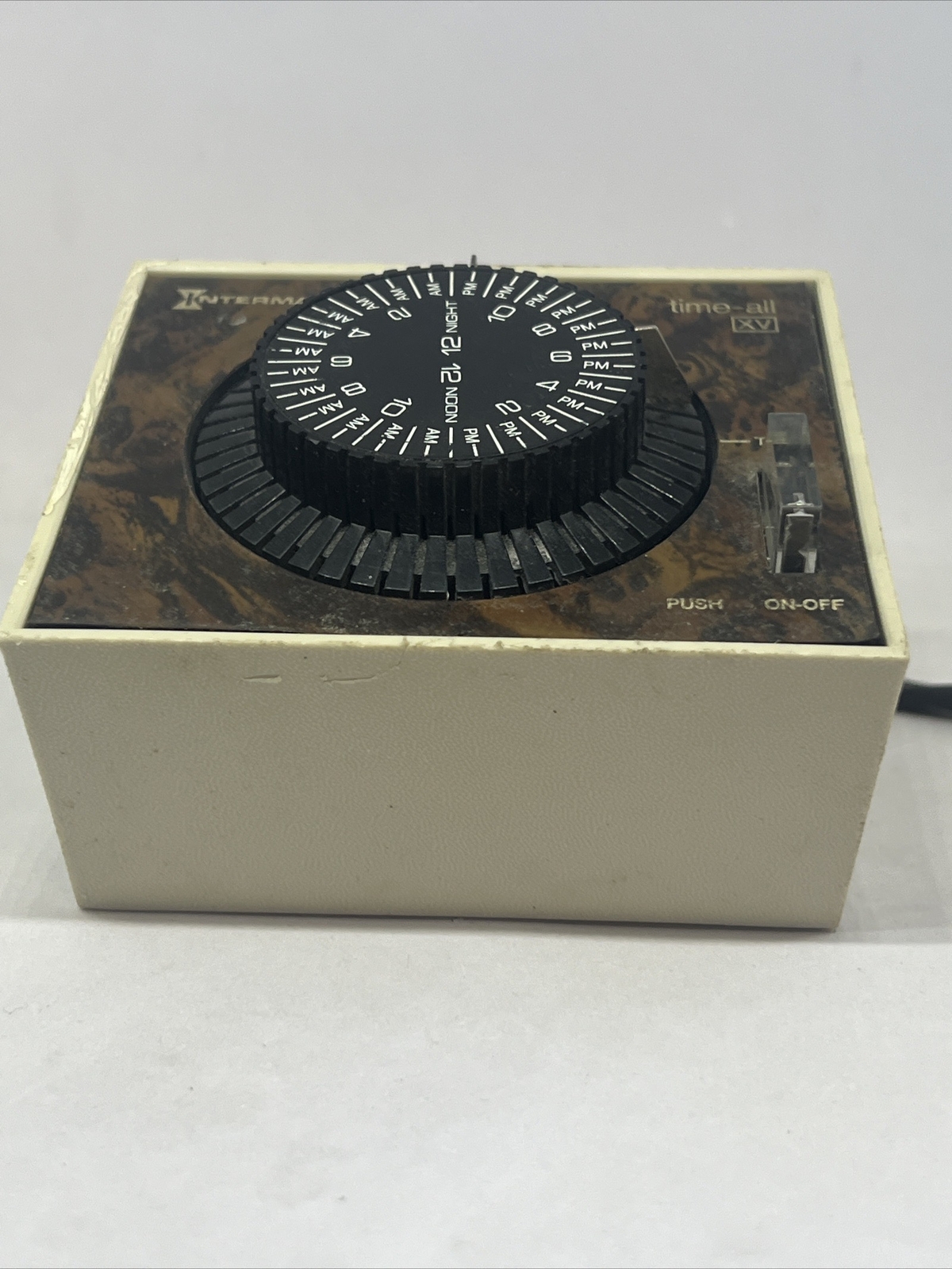 Intermatic Time-All XV EB11 Programming Timer 15 Amp 24 Hours Cycle