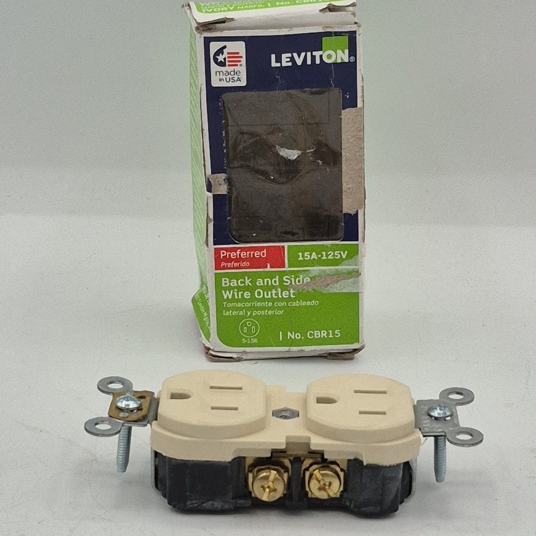 Leviton CBR15-00I 15A 125V Thermoplastic Ivory Outlet 4.06 Hx1.35 Wx1.08 D in.
