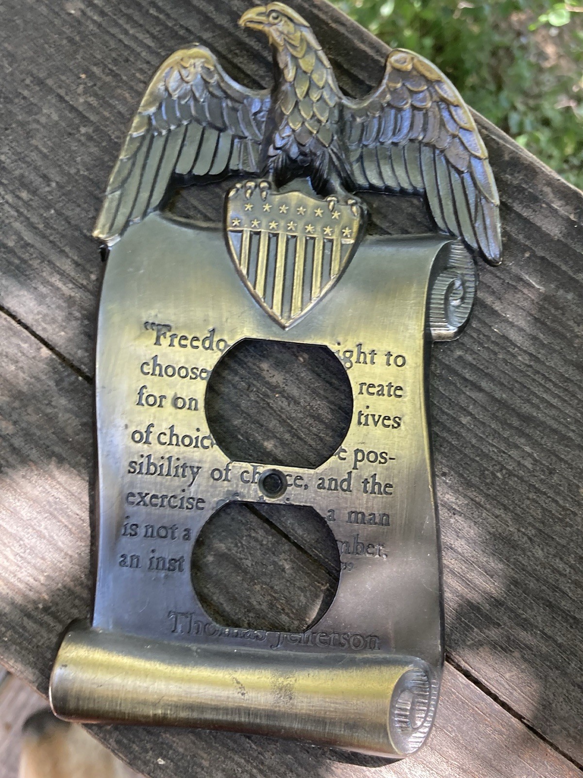 Vintage 1967 M.C. Co Eagle Duplex Outlet Cover Thomas Jefferson Quote GIM 3077