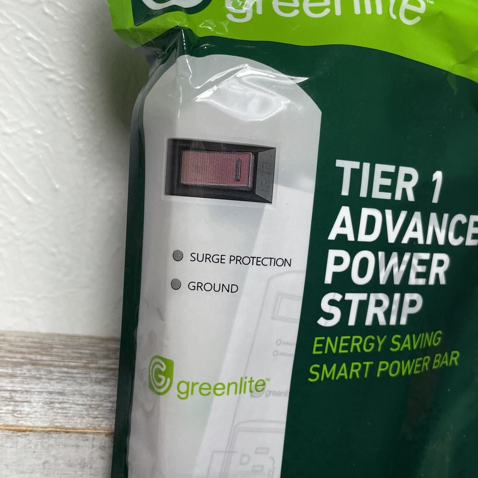 One Greenlite Tier 1 Advanced 7 Outlet Surge Power Strip 1440 Joules For TV, PC