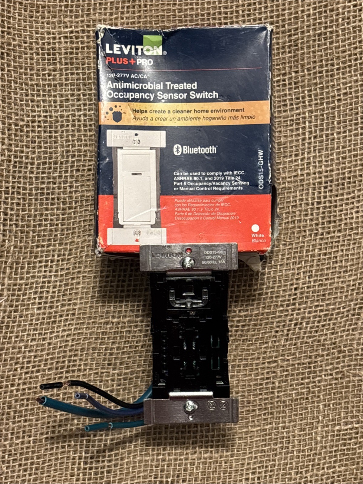 Leviton ODS10-IHW White 120/277V Plastic Occupancy Sensor 4.06 H x 1.75 W in.