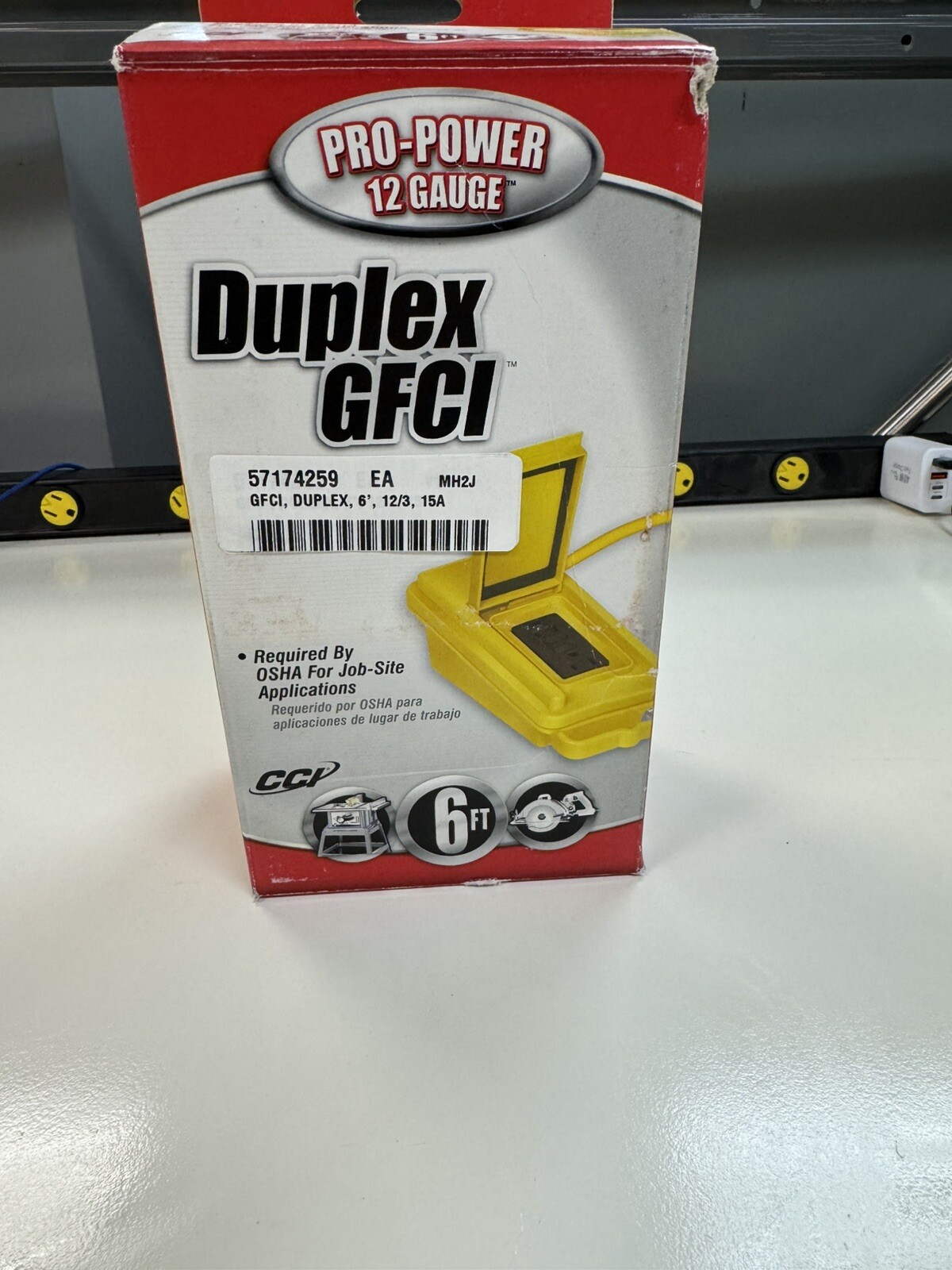 NEW!! CCI DUPLEX GFCI Pro-Power 12 Gauge