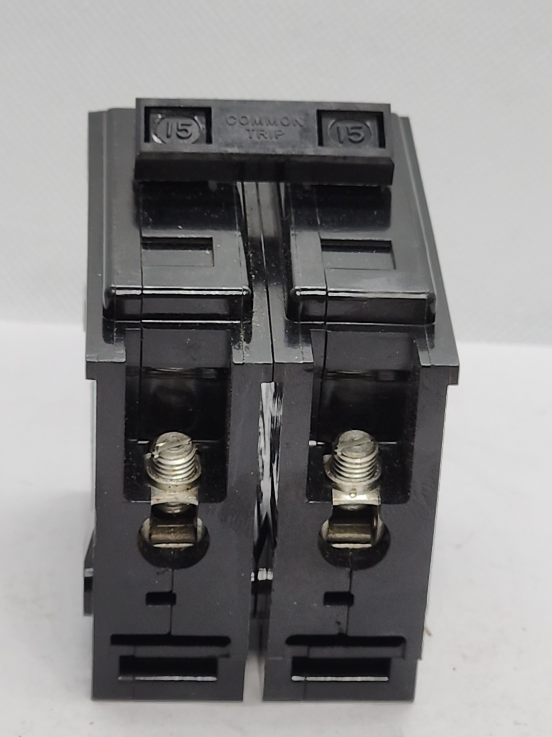 NEW! WESTINGHOUSE QUICKLAG BAB2015 2POLES 15A, 120/240V CIRCUIT BREAKER [1WS3-4]