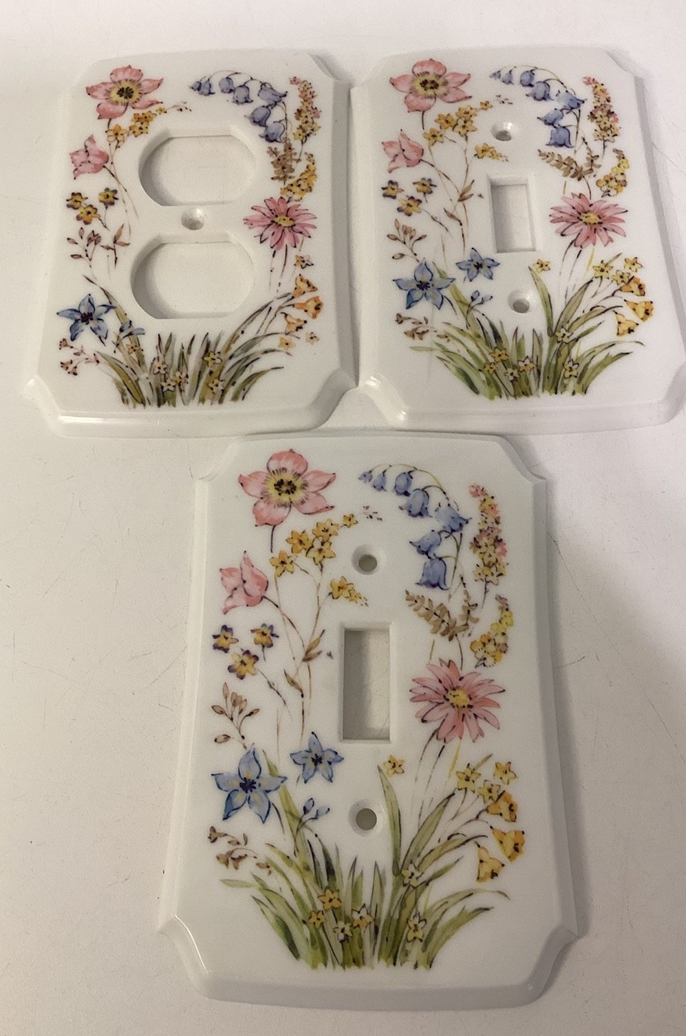 3-Vtg Floral Outlet Cover Wall Plates Cottage Fairy Core American Tack