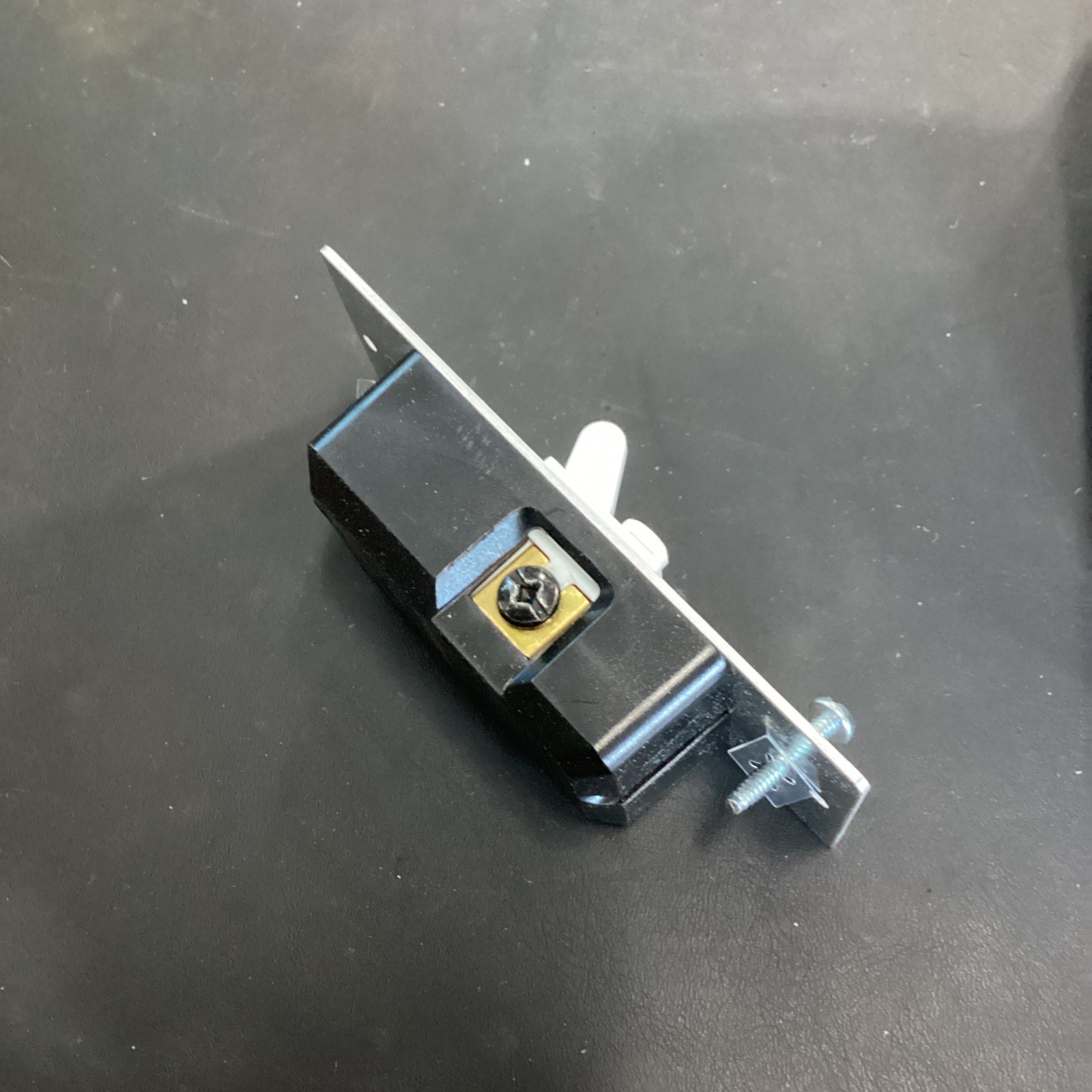 GE Single Pole Dimmer Toggle Switch, On/Off/Dim Settings Dimmable 18025 NOS