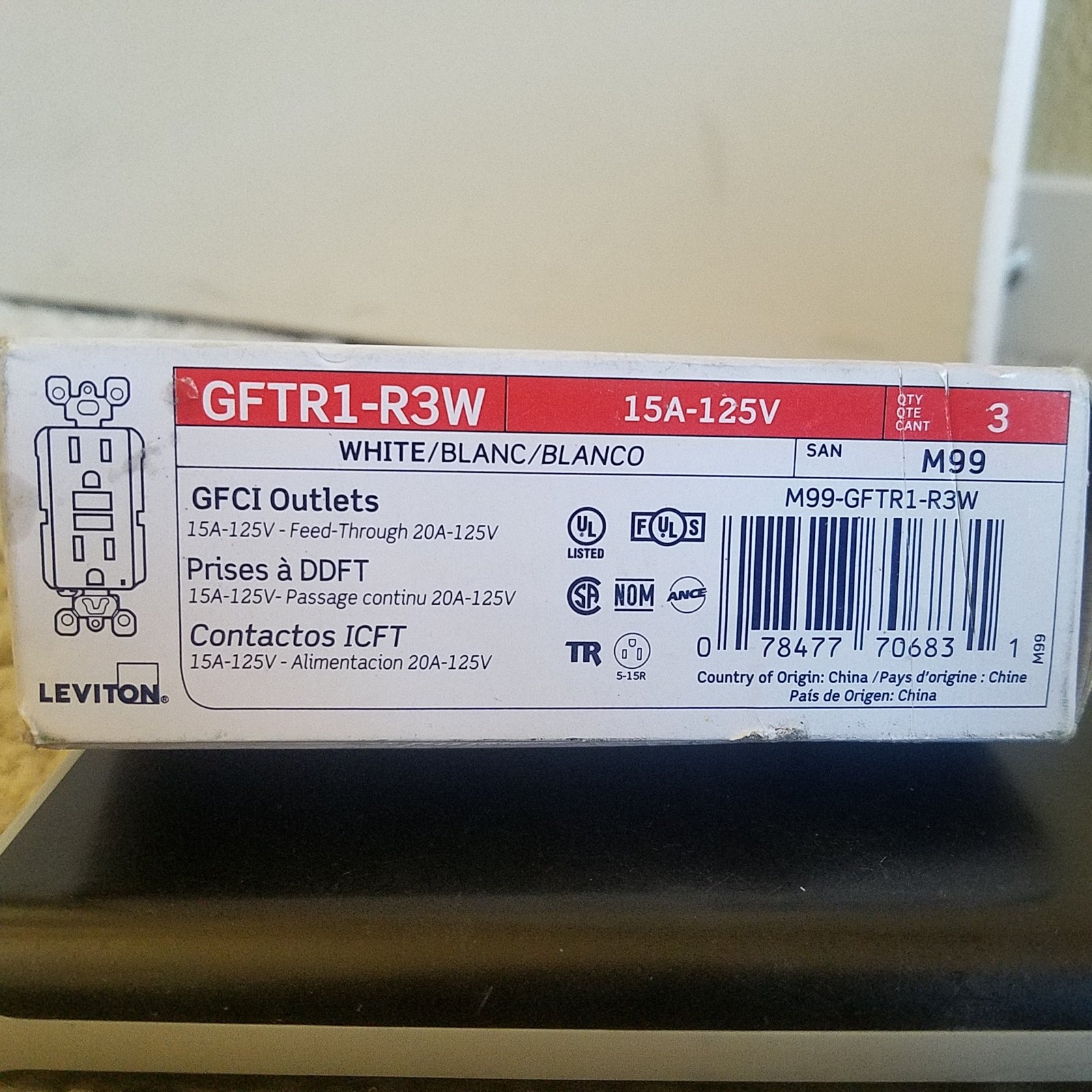 Leviton GFCI Outlets M12-GFTR1-R3W 3 Pack White Viton 125V New In Box