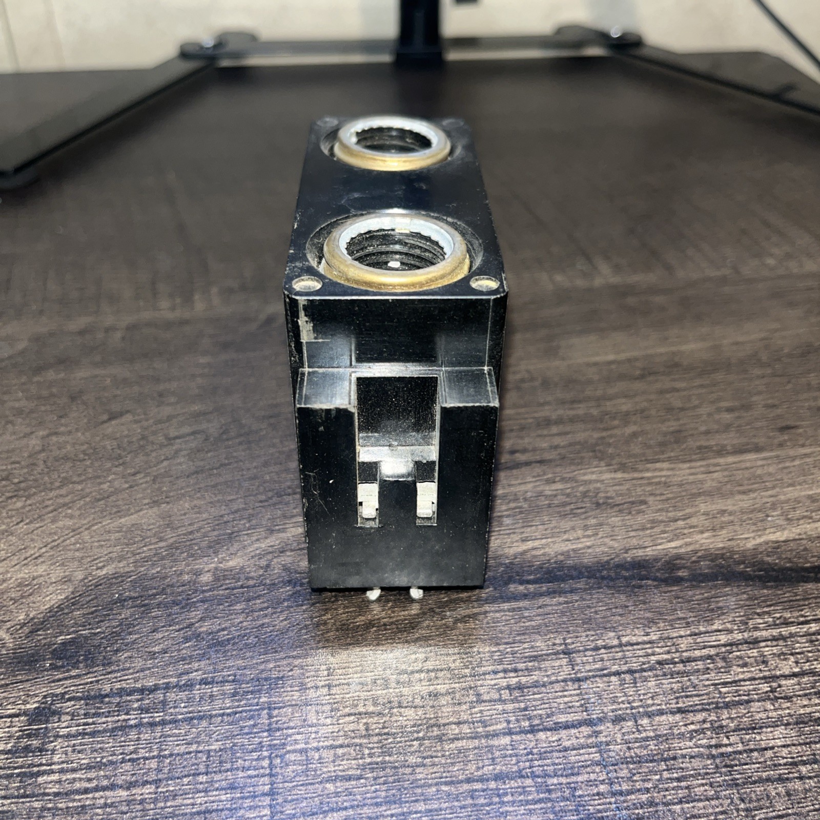 SQUARE D FSP-130 FUSE BLOCK WITH (2) 20AMP FUSTAT ADAPTERS INSTALLED