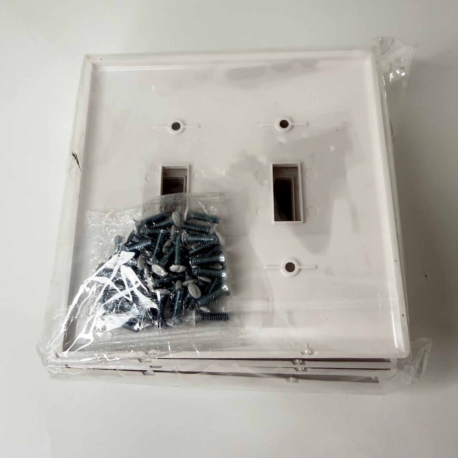 10 Pack White 2-Gang Screwless Decorative Wall Plates Thermoplastic Faceplate