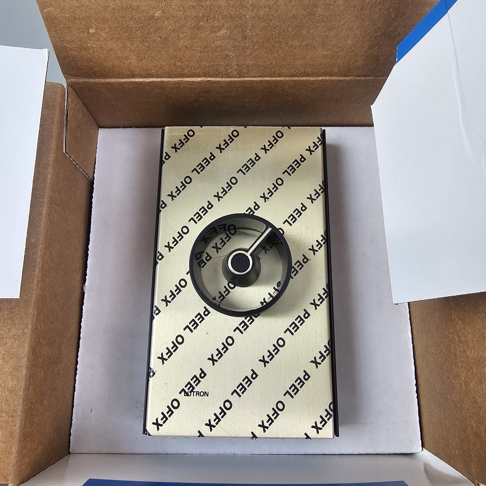 Lutron Athena T-600 5A314A Commercial Grade Incandescent Rotary Dimmer Gold Tone