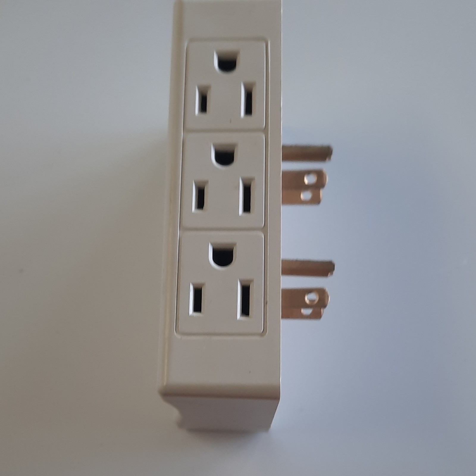 3-Outlet Grounded US Plug Adapter 15A 125V Beige Indoor Plastic MPN 11-5778