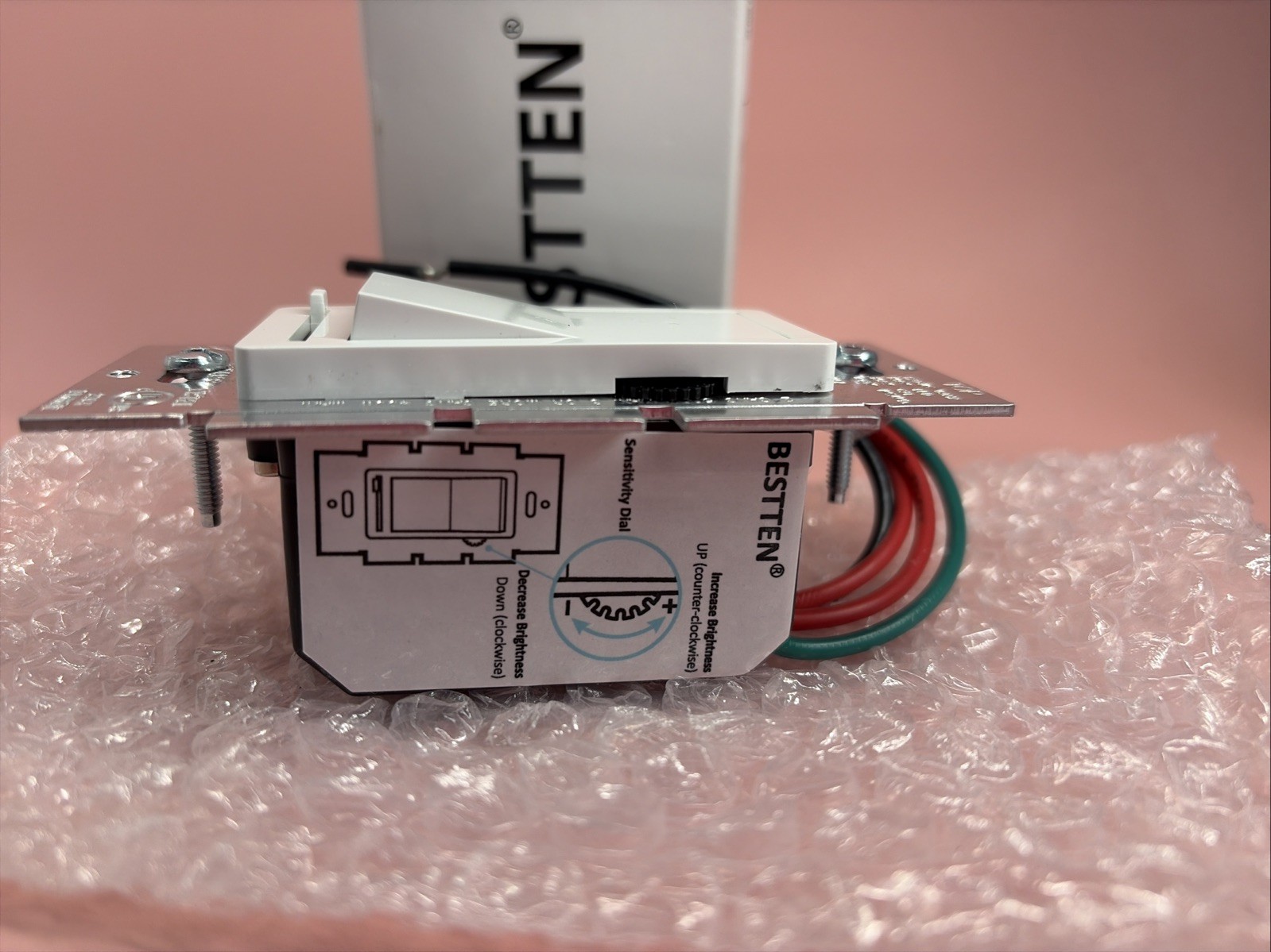 BESTTEN Dimmer Wall Light Switch Single Pole or 3-Way White.New Open Box.