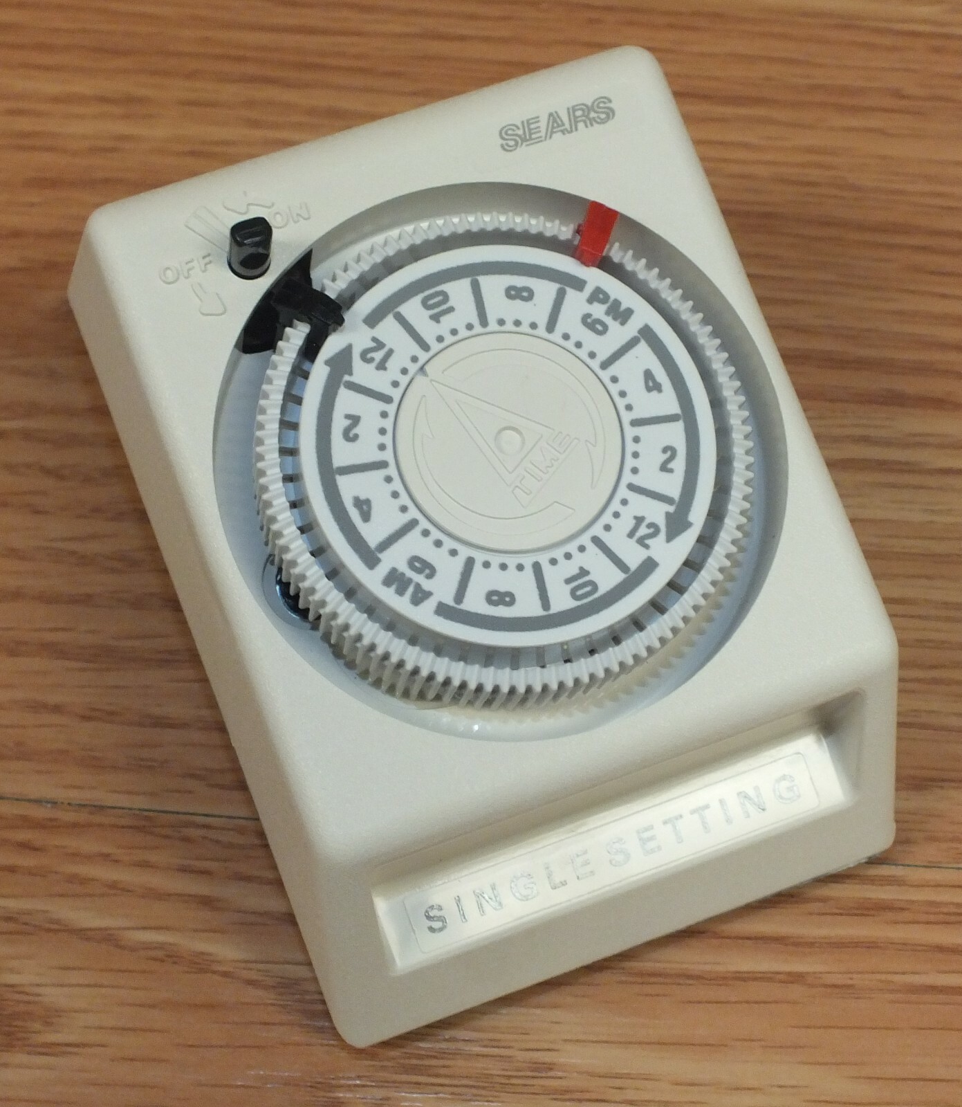 Genuine Sears (975031) Single Setting Plug-In Turns On/Off Every 24 Hours Timer