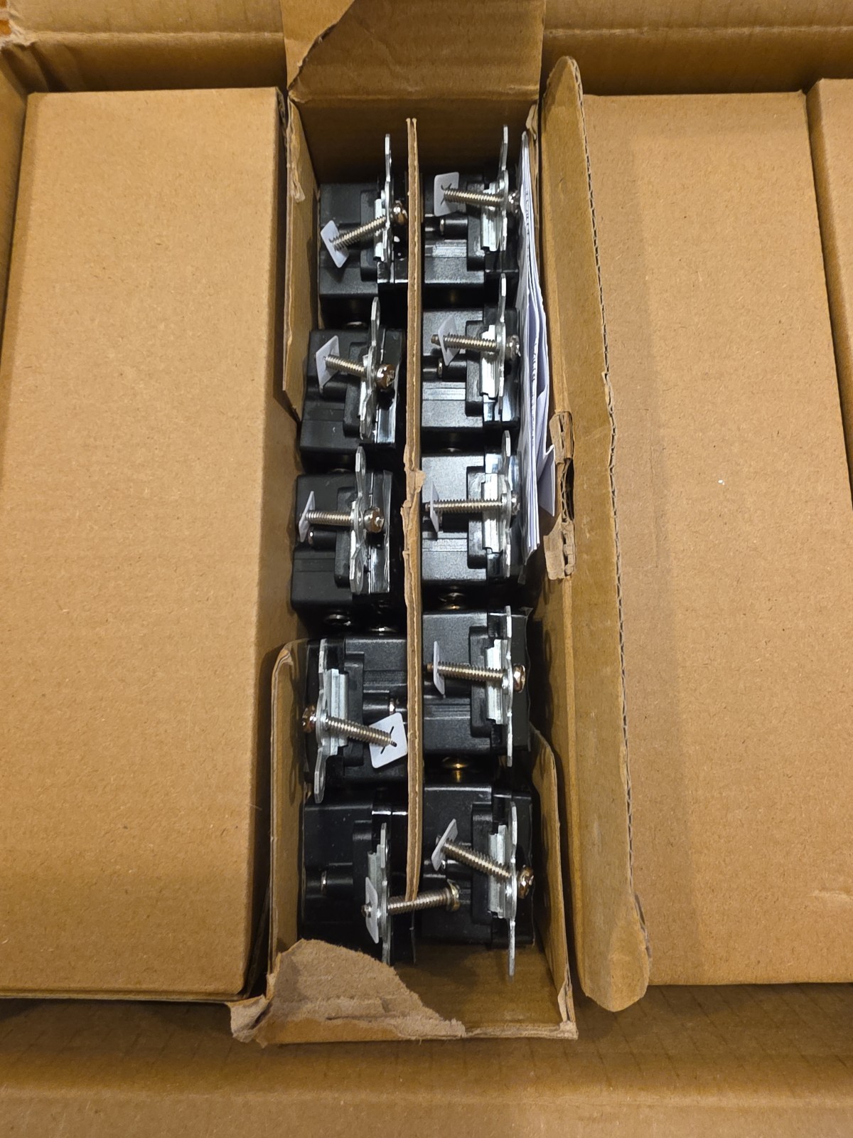 Lot of (50) New, Black TopELER receptacle,none- TamperResistant,20 Amp 125 volt
