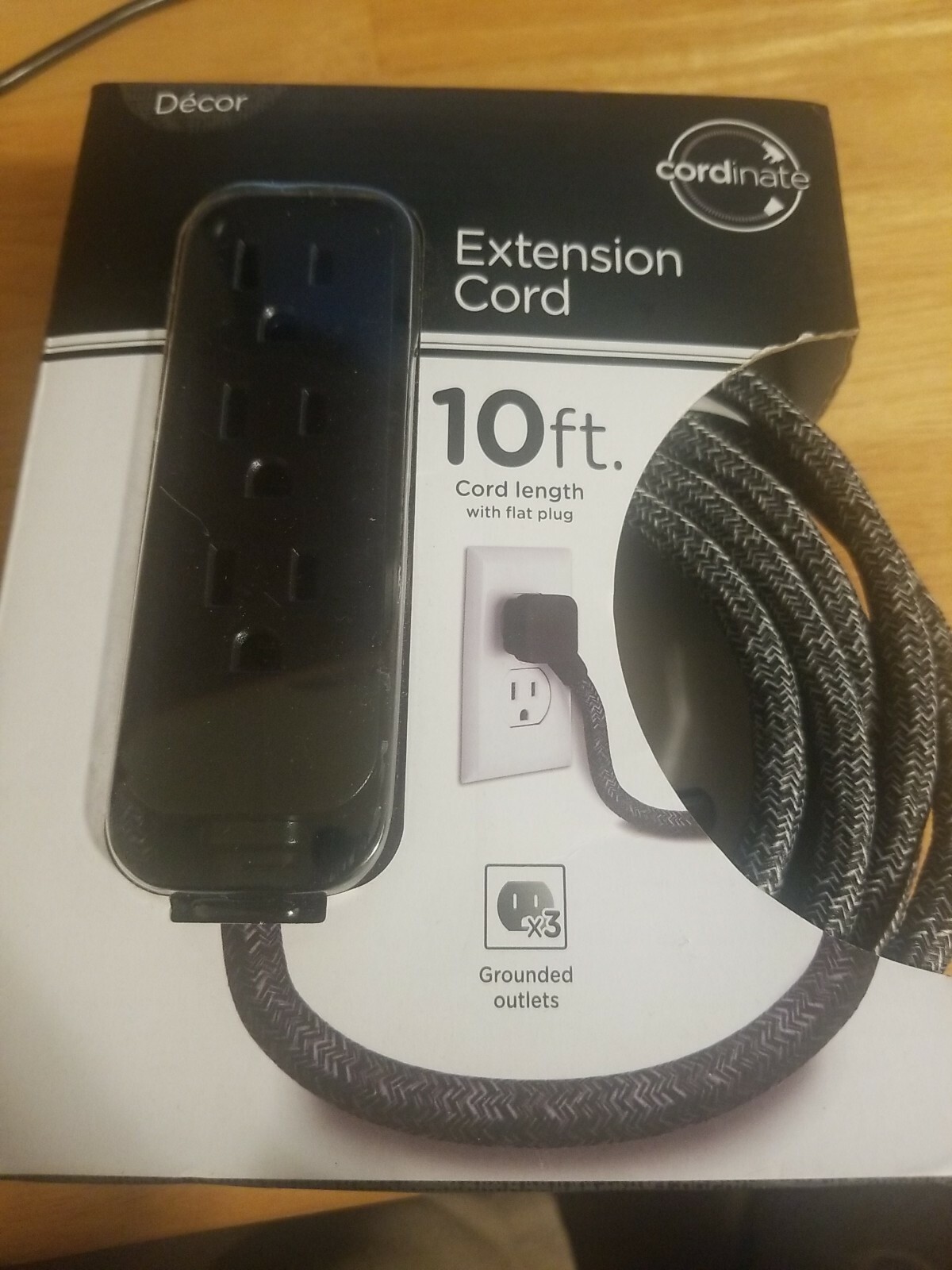 NEW Decor • Extension Cord- 10 ft W/ Flat Plug • W/3 Grounded Power Outlets
