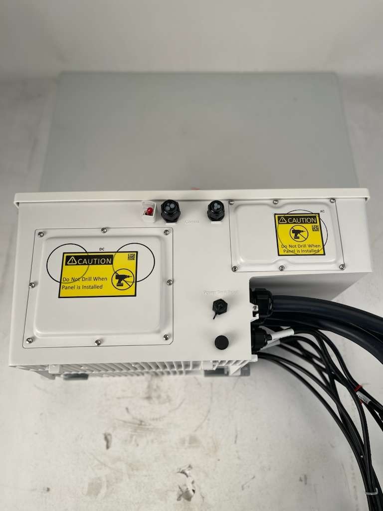 SolarEdge SE43.2K-US02IBPZ4 Synergy Manager *BRAND NEW IN BOX*