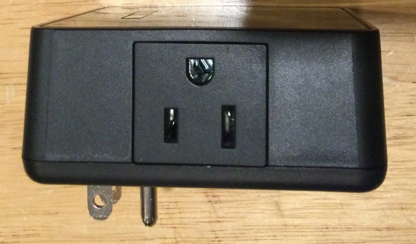 Rocketfish- 2 Outlet Wall Tap 1500 Joules Surge Protector – Black – Good Used