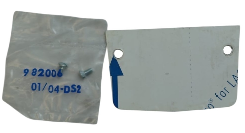 Wiremold 500B Blank Plate Walkerduct 500 Series Outlet Fitting Cover