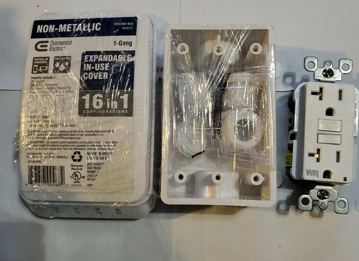 NEW Commercial Electric 1003 061 936 White Non Metallic Expandable Cover & GCFI