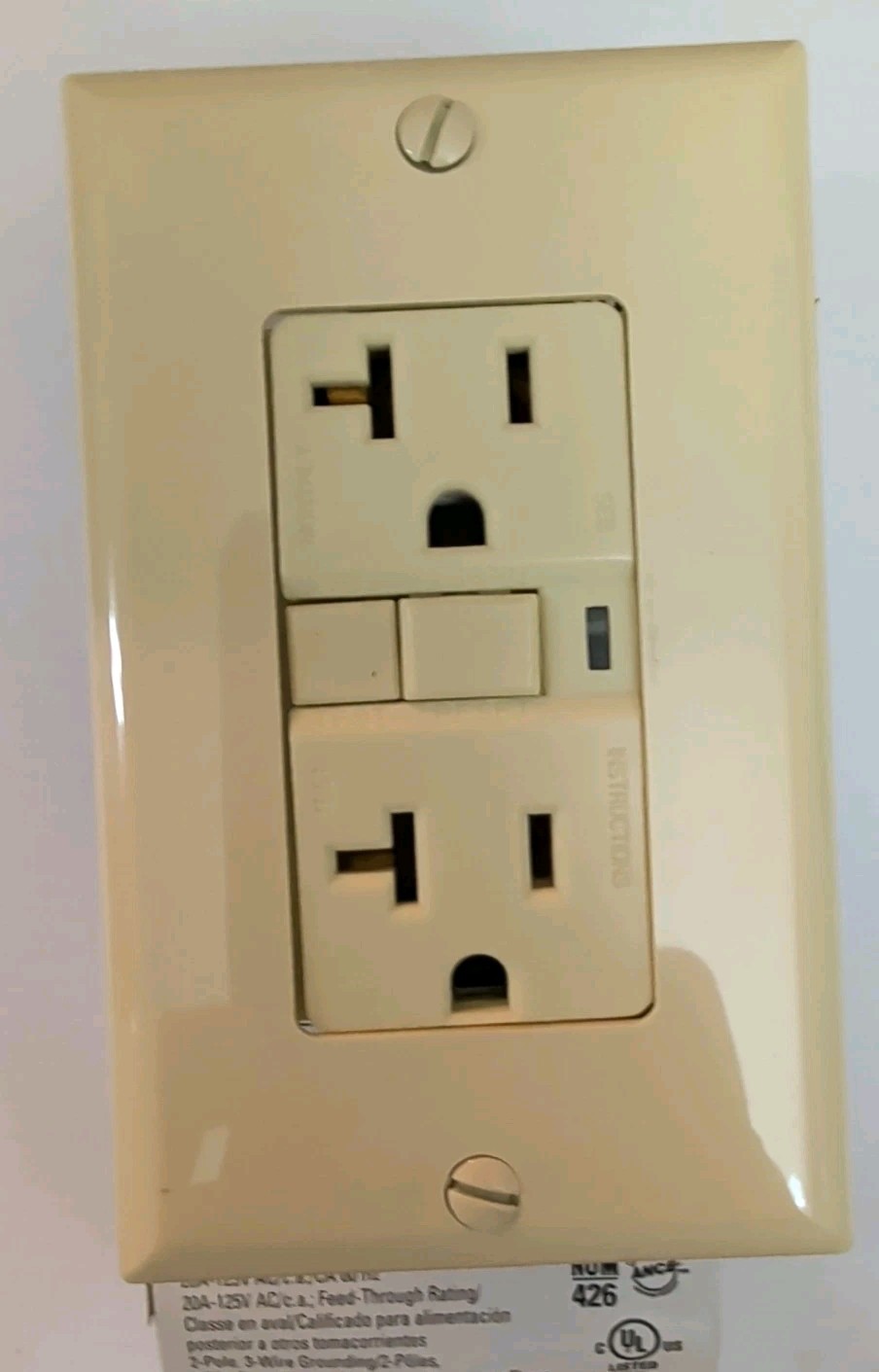 Cooper ® Ivory GFCI VGF20W Duplex Receptacle – New In Box, Complete.