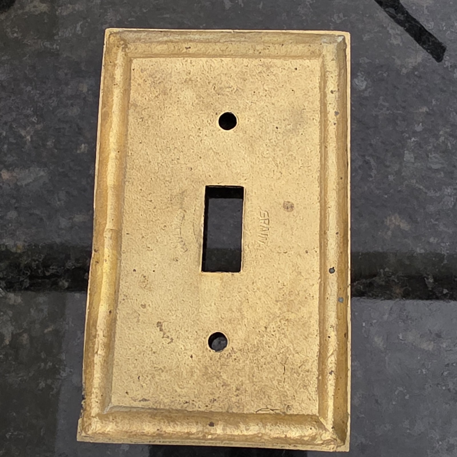 Phylrich Ribbon and Reed collection Light Switch Plate Gold