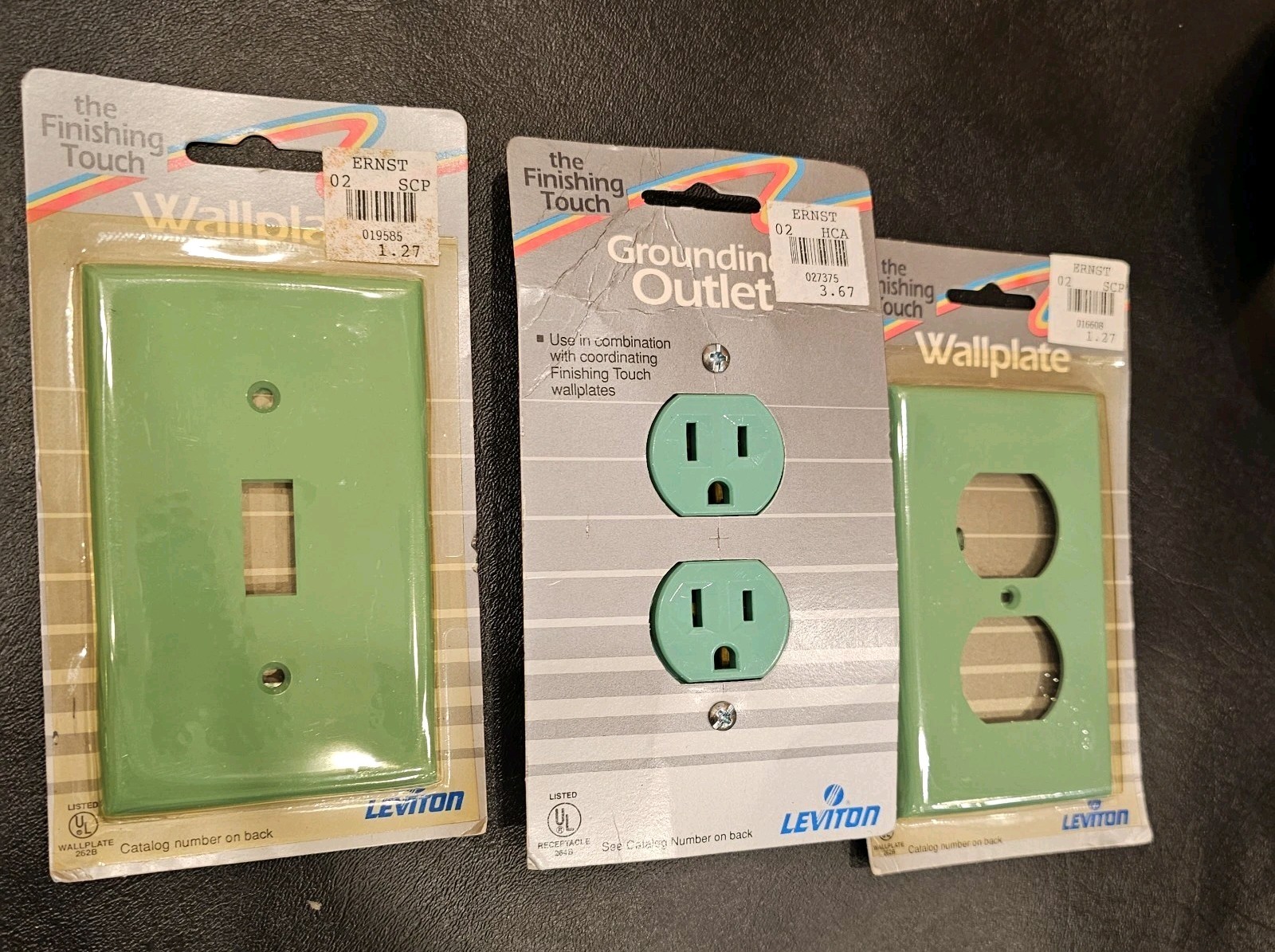 NOS New Mint Green Wallplate Grounding Outlet Switch Plate Set Vintage New B84