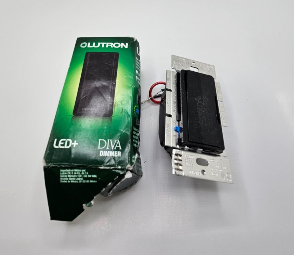 Lutron DVCL-153PR Dimmer Wall Switch – Black 250W/Single-Pole or 3-Way