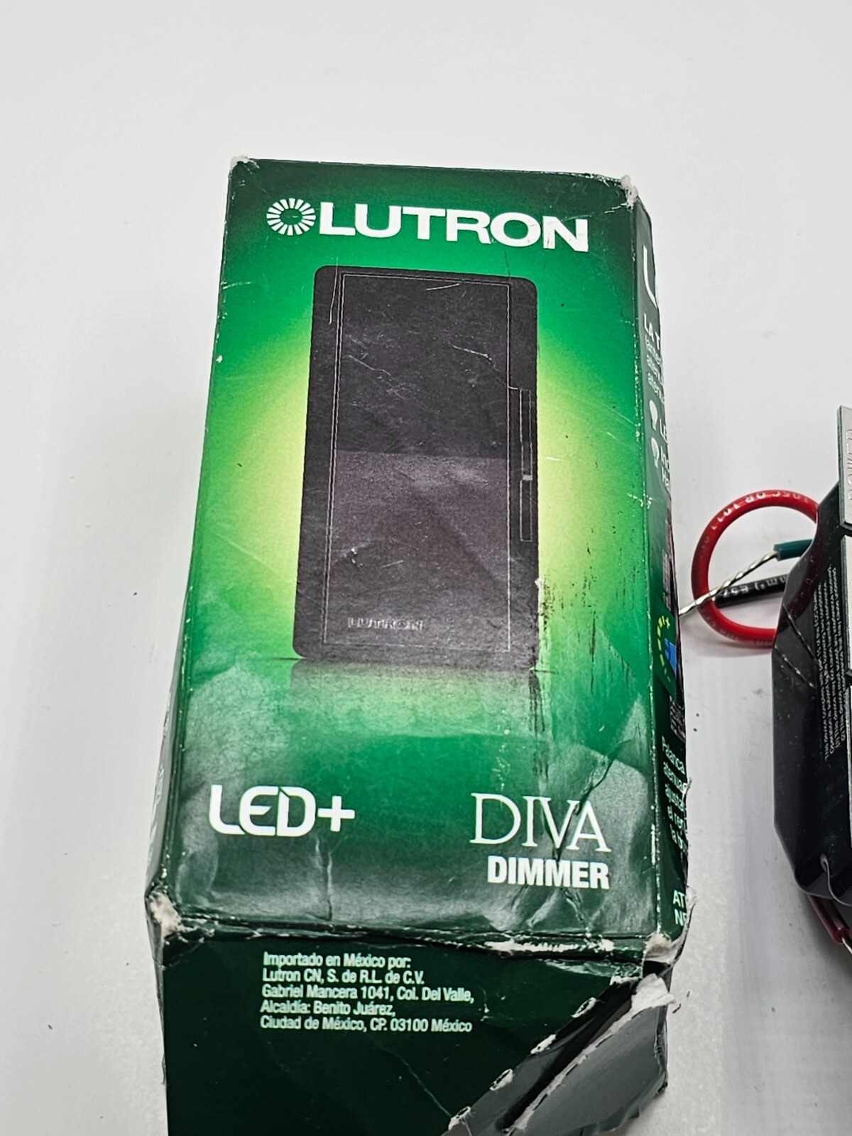 Lutron DVCL-153PR Dimmer Wall Switch – Black 250W/Single-Pole or 3-Way