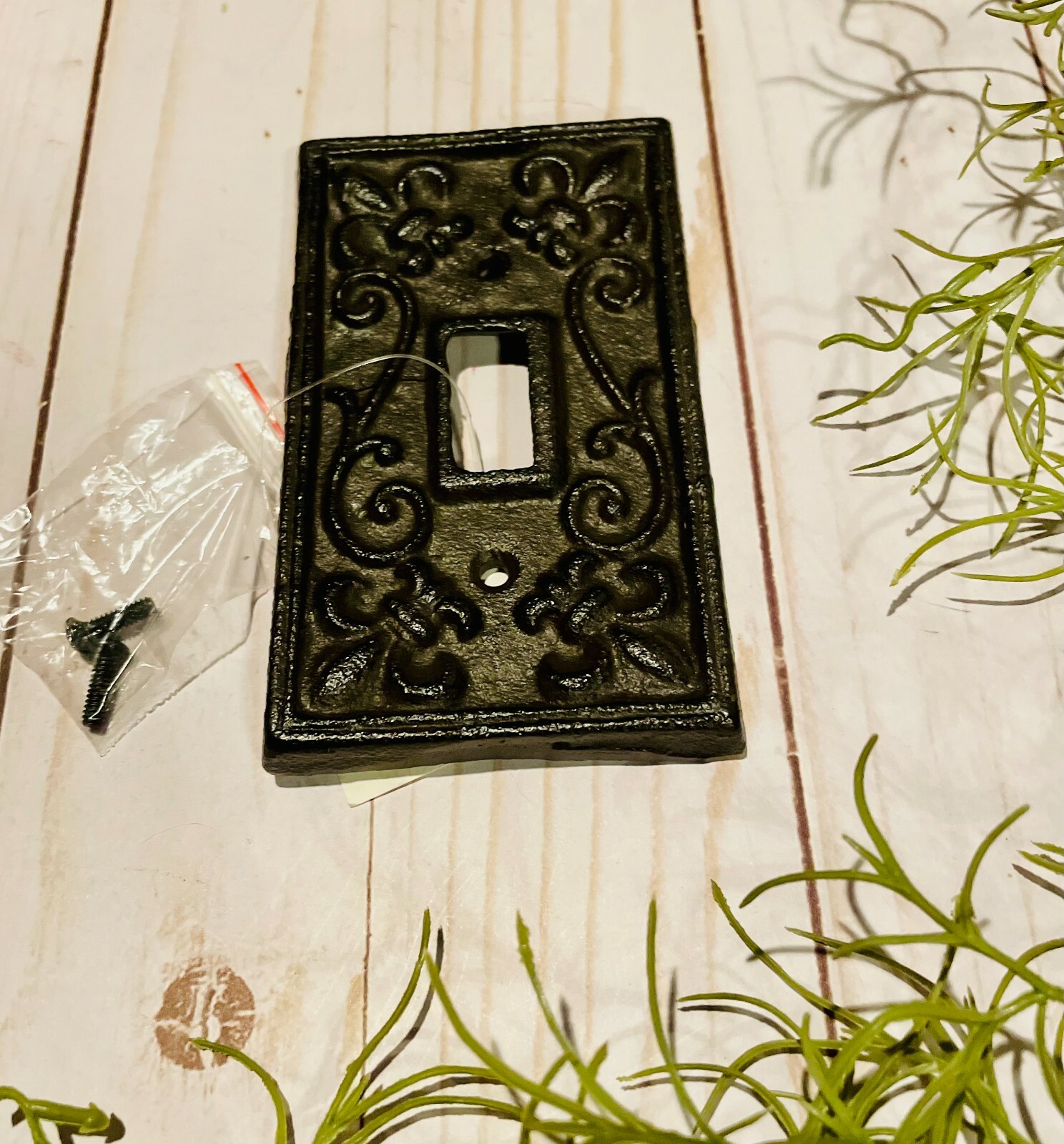 Toggle Light Switch Wall Plate Cover Cast Iron Metal VTG Farmhouse 4.6 x 2.75″