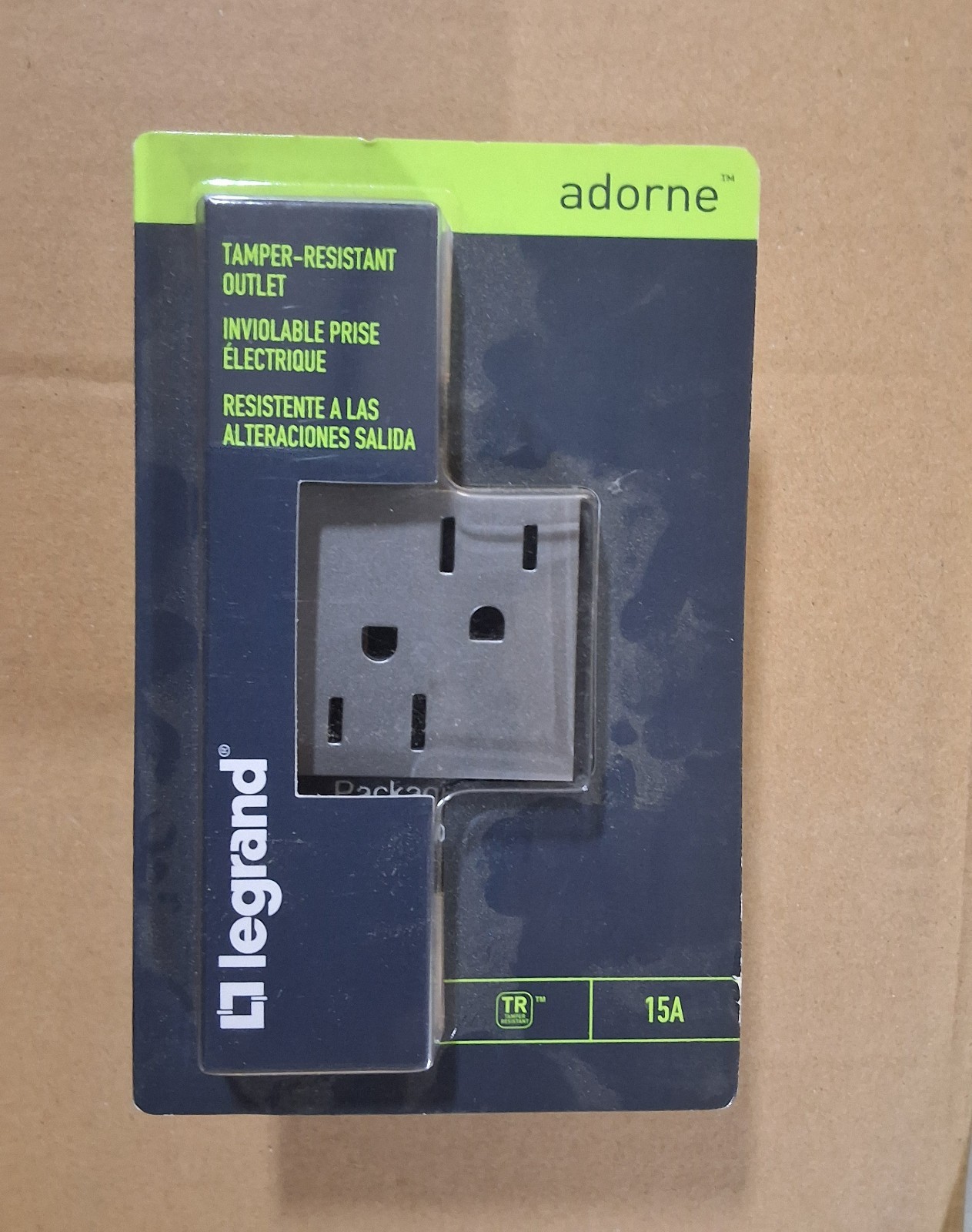 ARTR152M4 – Legrand Adorne Outlet – 15 Amp – Magnesium Finish – Tamper Resistant