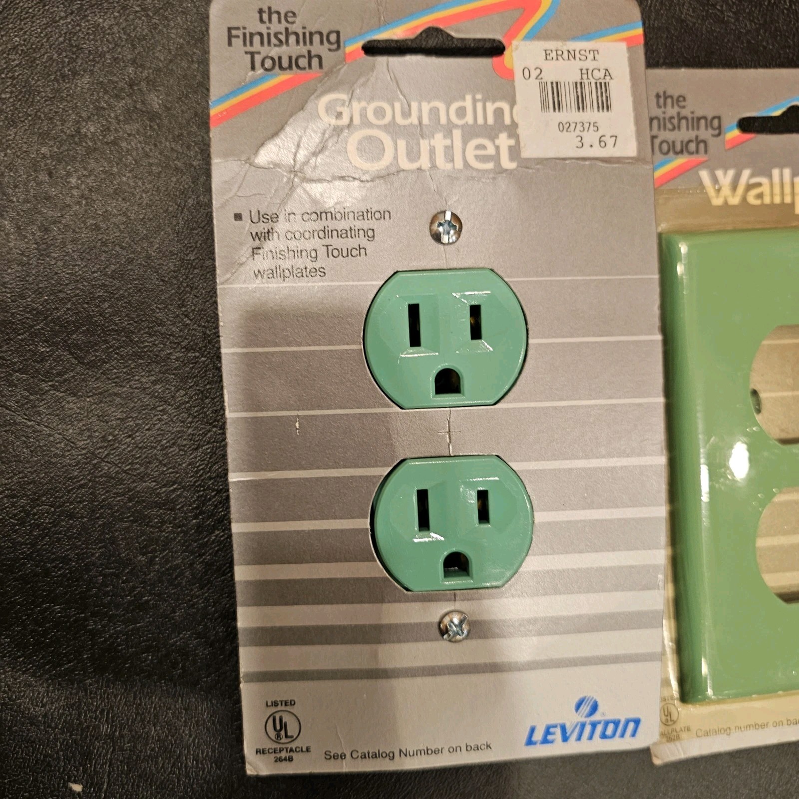 NOS New Mint Green Wallplate Grounding Outlet Switch Plate Set Vintage New B84
