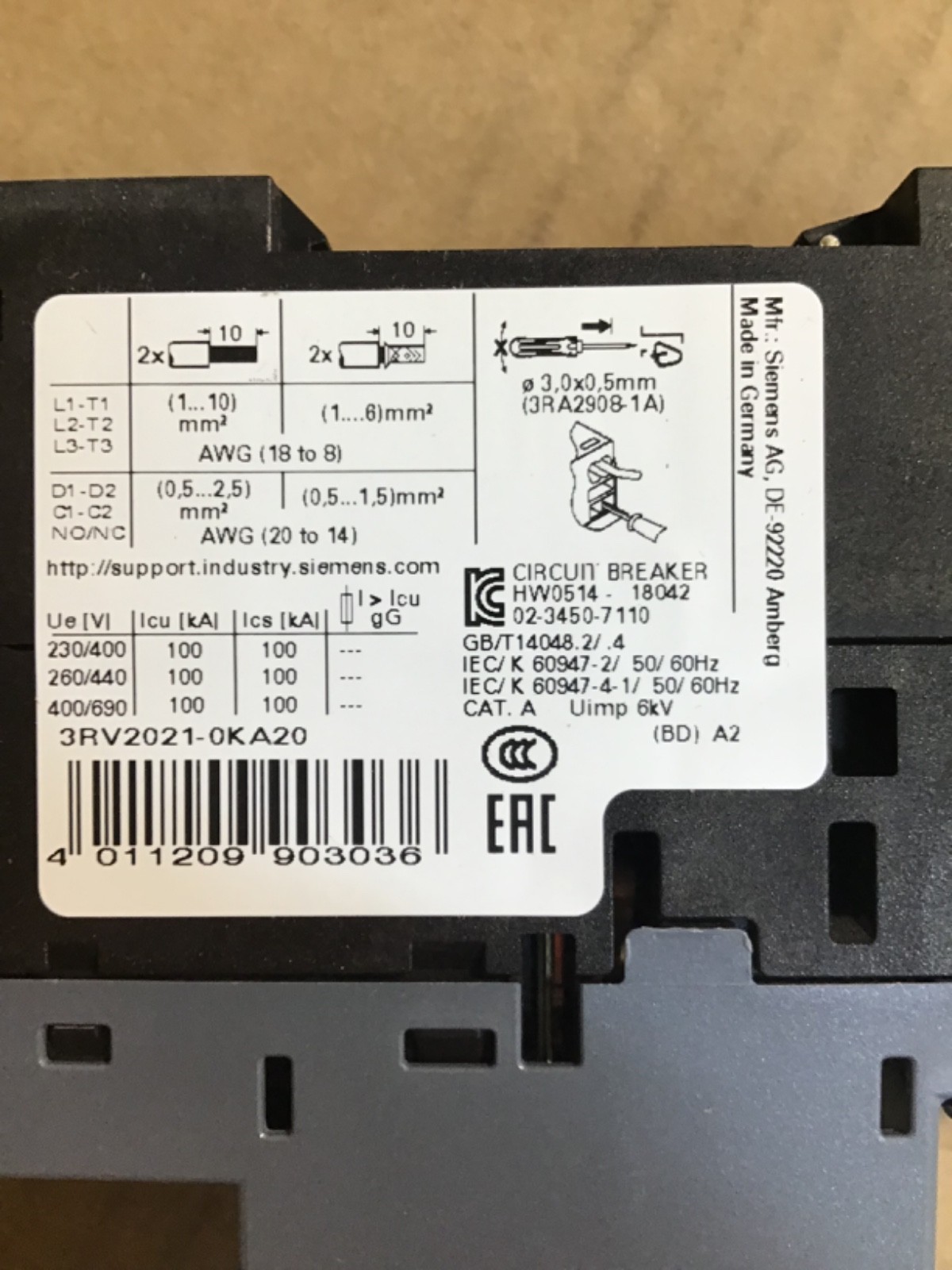 SIEMENS 3RV2021-0KA20 MOTOR STARTER/ CIRCUIT PROTECTOR, 0.9-1.25 AMP. NEW IN BOX
