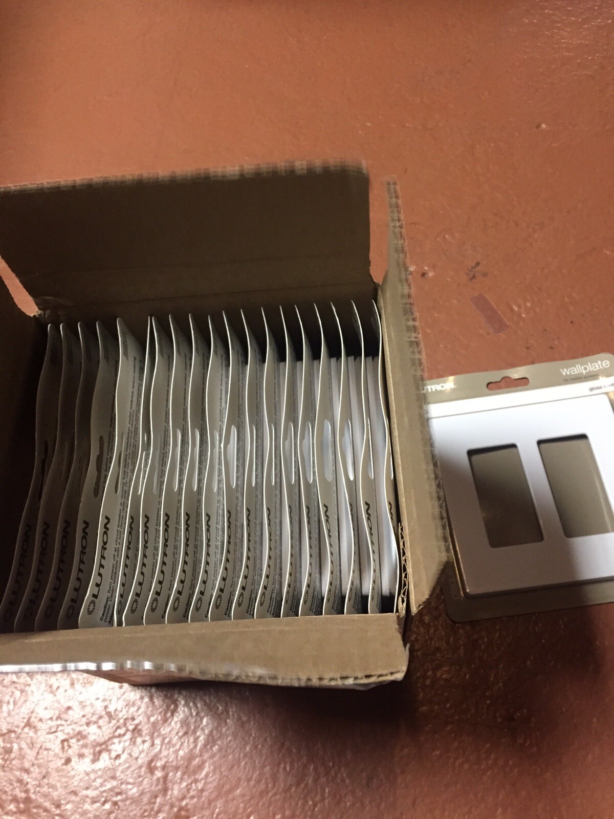 Lutron CW-2-WH Dual Gang Claro Wall Plate White You Get 20 Of Them