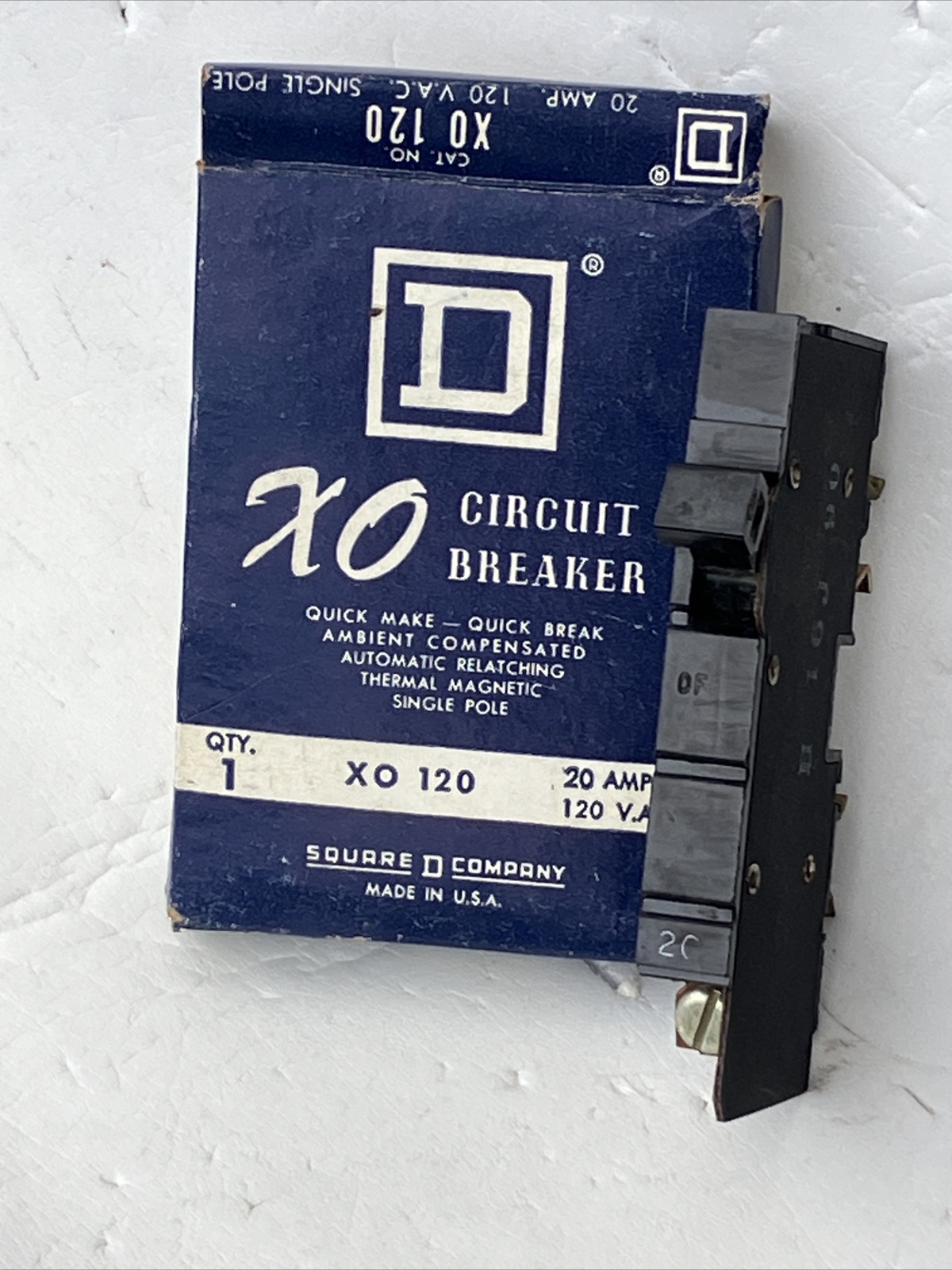 XO120 20 Amp Single Pole 20A 120V Circuit Breaker Cutler Hammer NEW!!