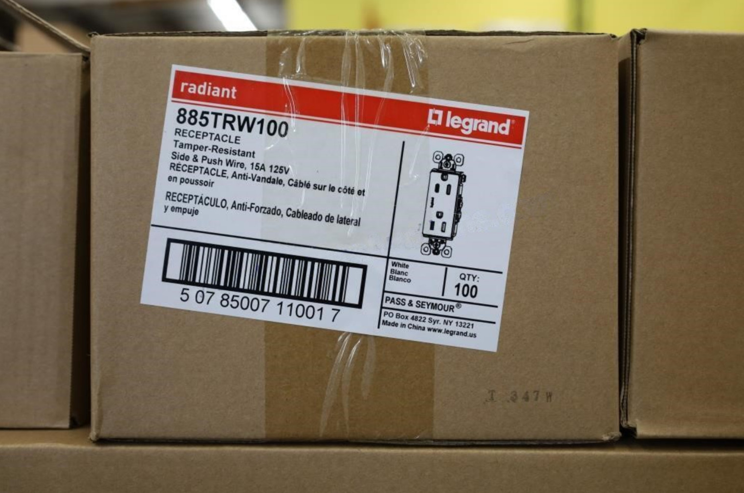 *QTY 100* Legrand 885TRW 15 Amp Tamper Resistant Decorator Duplex Outlet WHITE