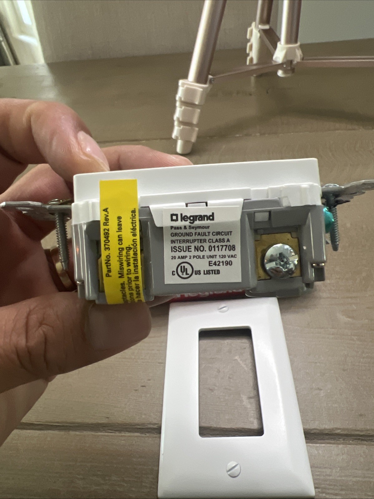 Legrand 1597TRW Tamper Resistant GFCI Outlet 15A 125V (White)