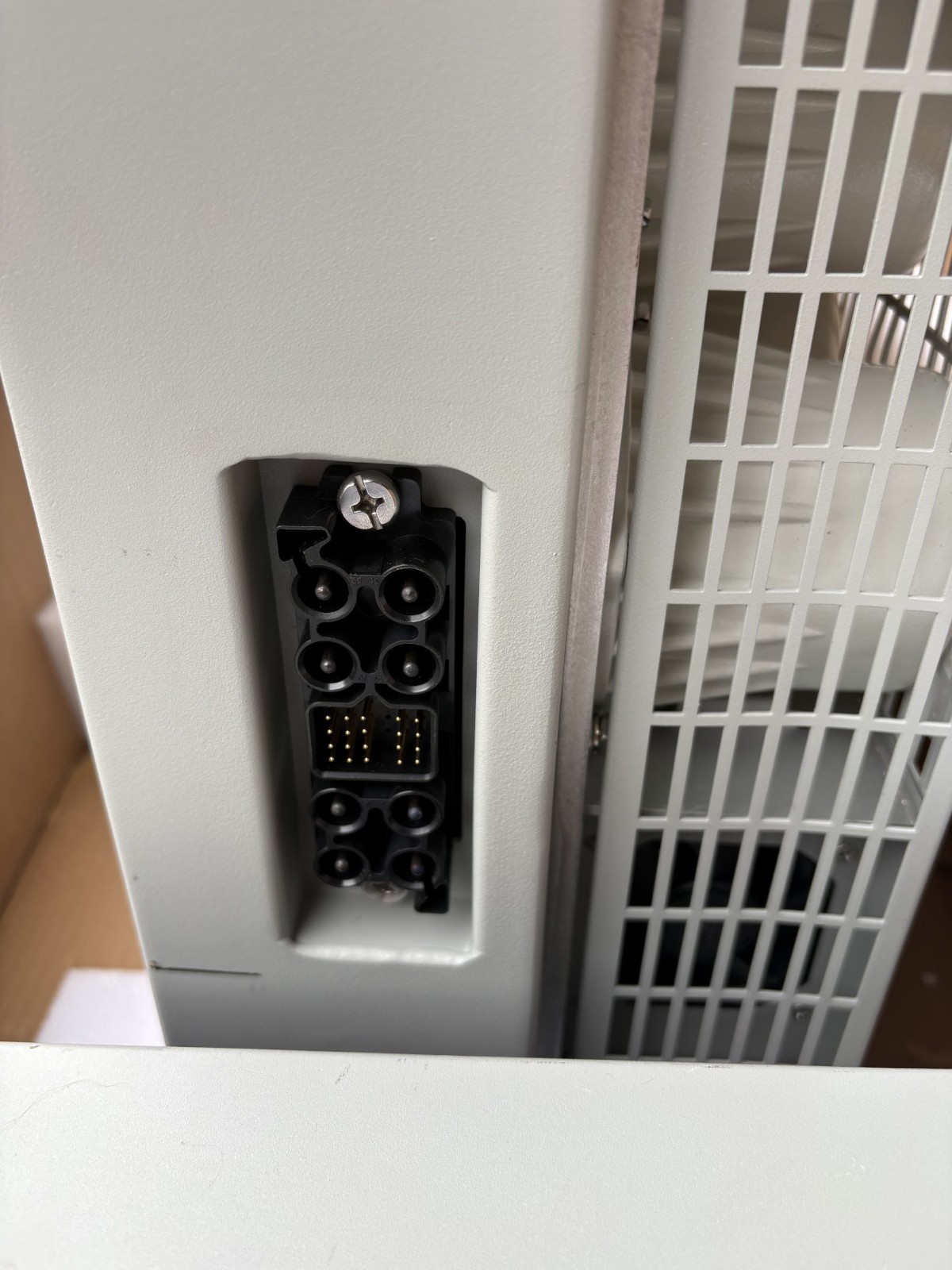 CPS 25KW Commercial solar inverter SCA25KTL-DO-R/US-480V Tigo RSD