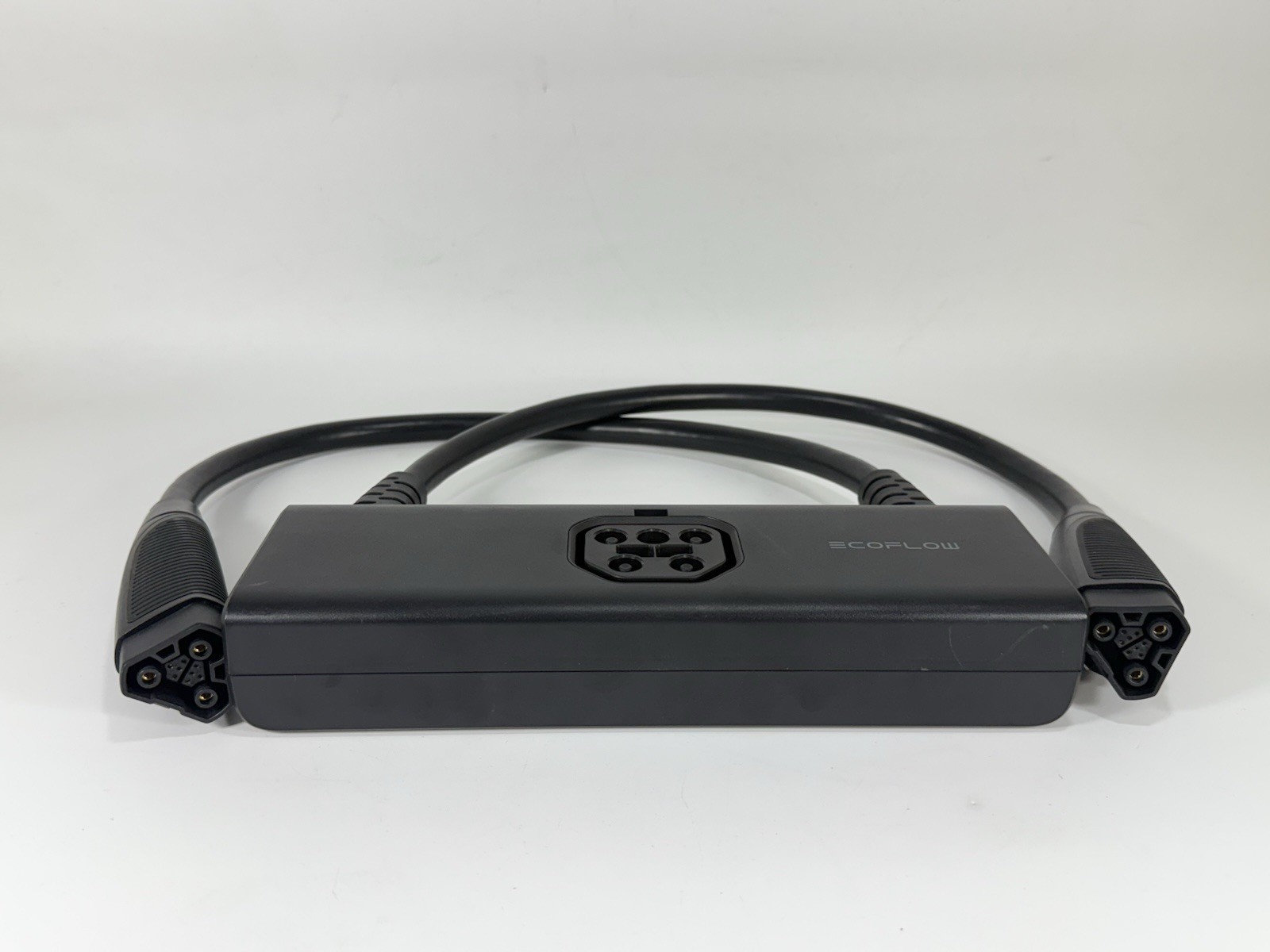 EcoFlow Double Voltage Hub Power Input/Output for DELTA Pro – EF-HP-O01-2