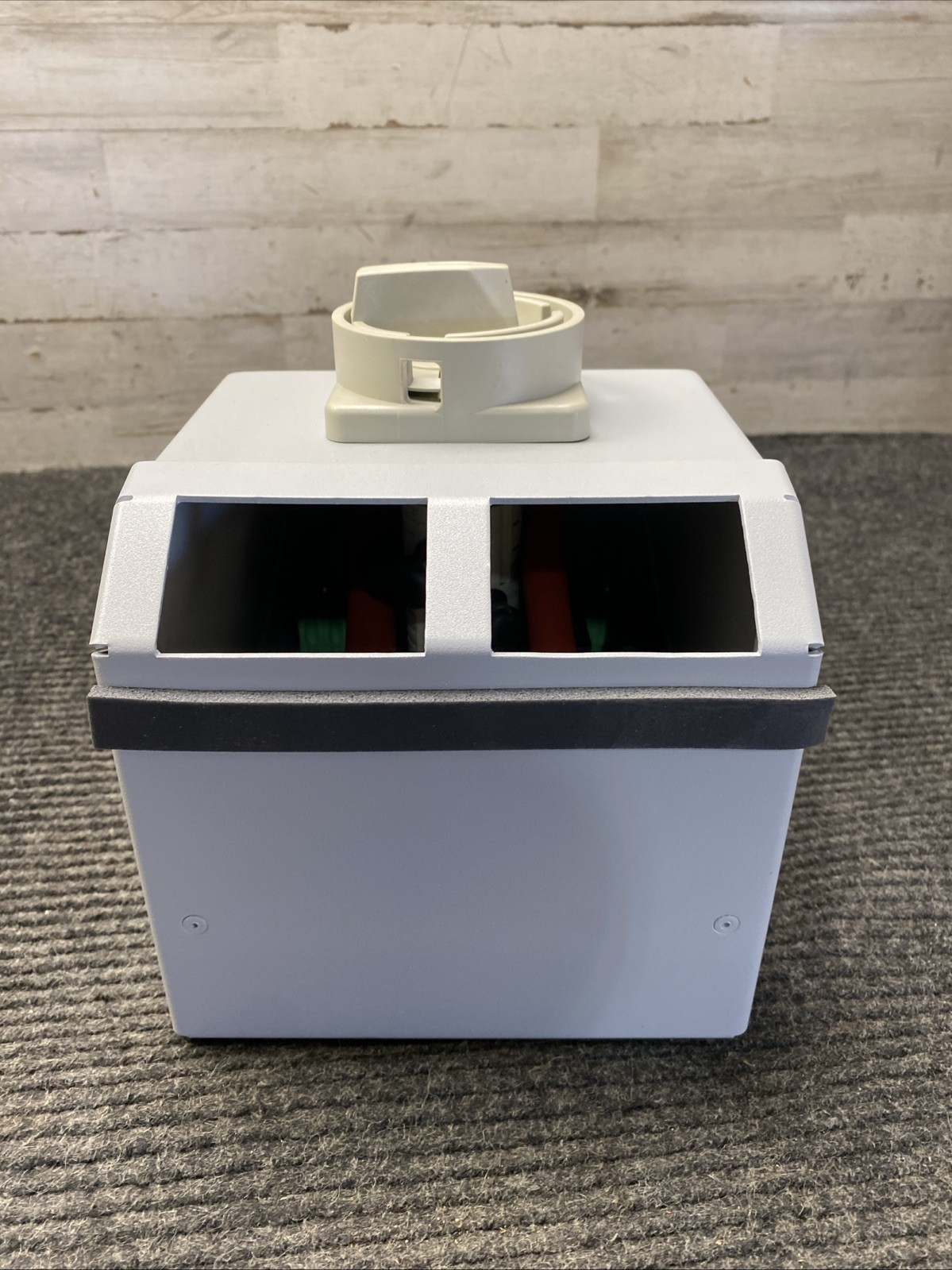 NEW SMA DC Disconnect Switch DC-DISCON-U-22 600Vdc, 30A