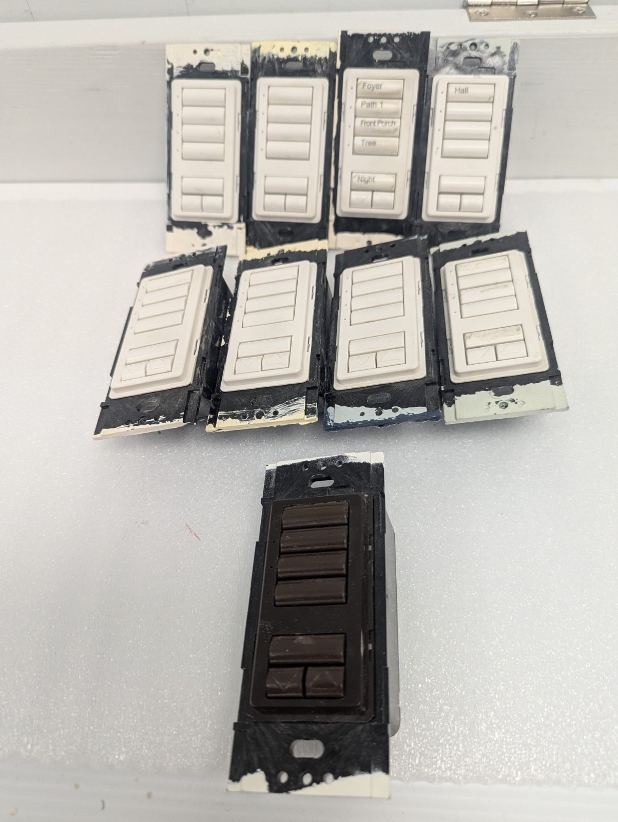 Lot of (9) Lutron ST-NB-NONE – 7 Button Keypad – Preowned