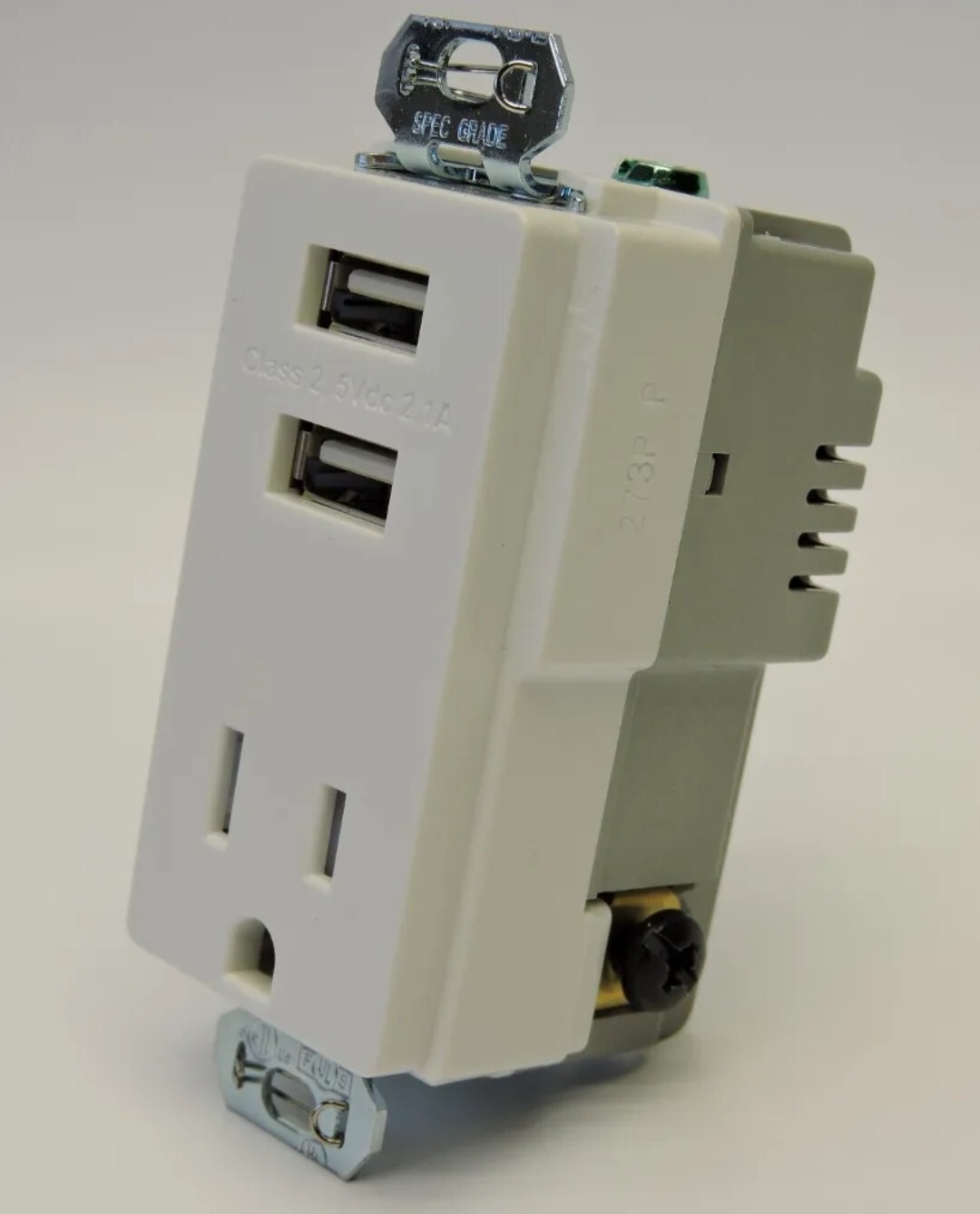 Pass & Seymour Dual 2.1A USB 5 VDC Charger + 15A 125V AC Receptacle Wall Outlet*