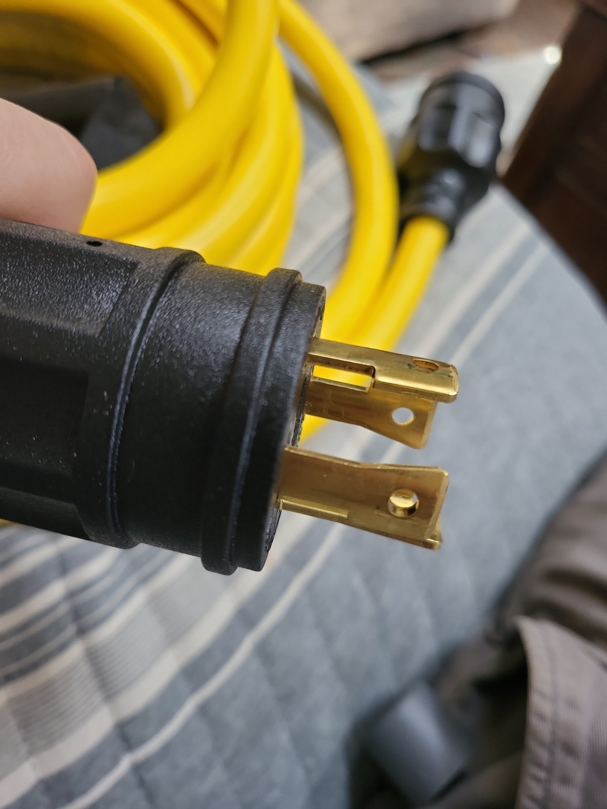 30-amp generator or RV extension cord – 25 Foot – FREE SHIPPING