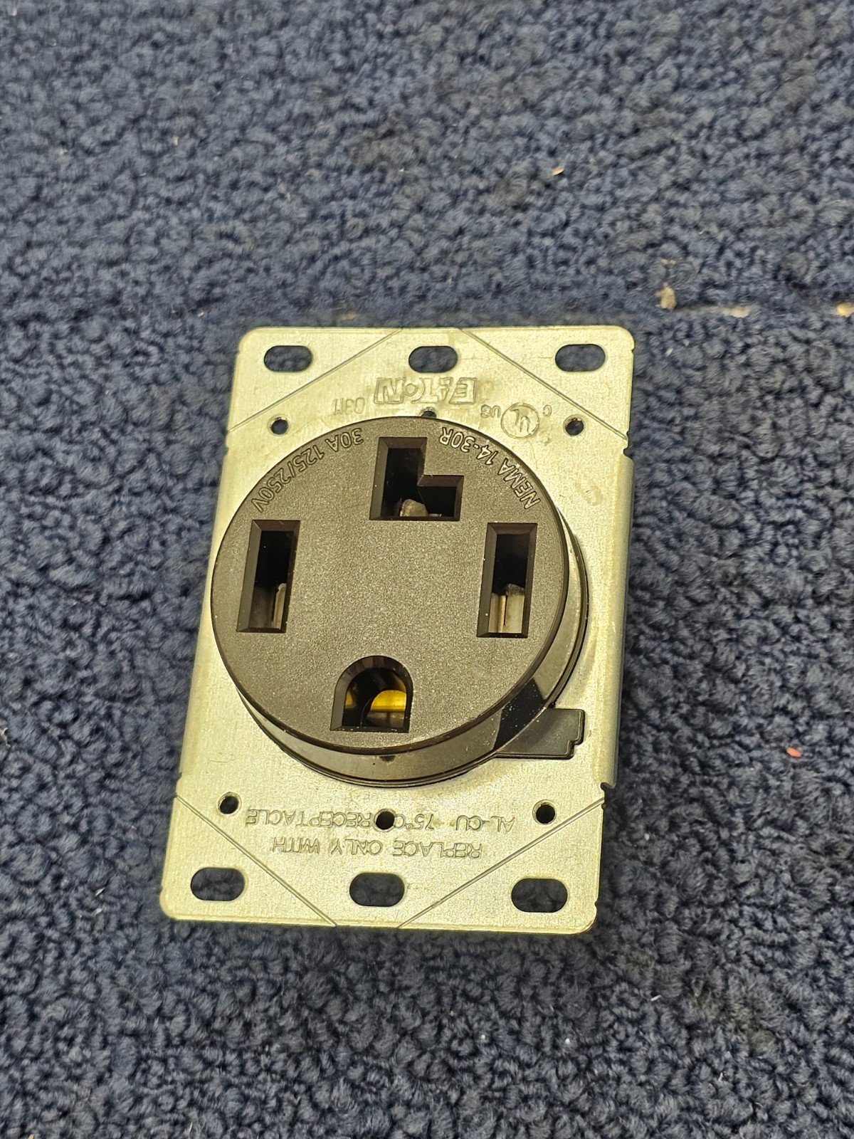 (QTY 3) Eaton AH1257BK-F Flush Mount Receptacle -125/250 VAC- 30 Amp NEMA 14-30R