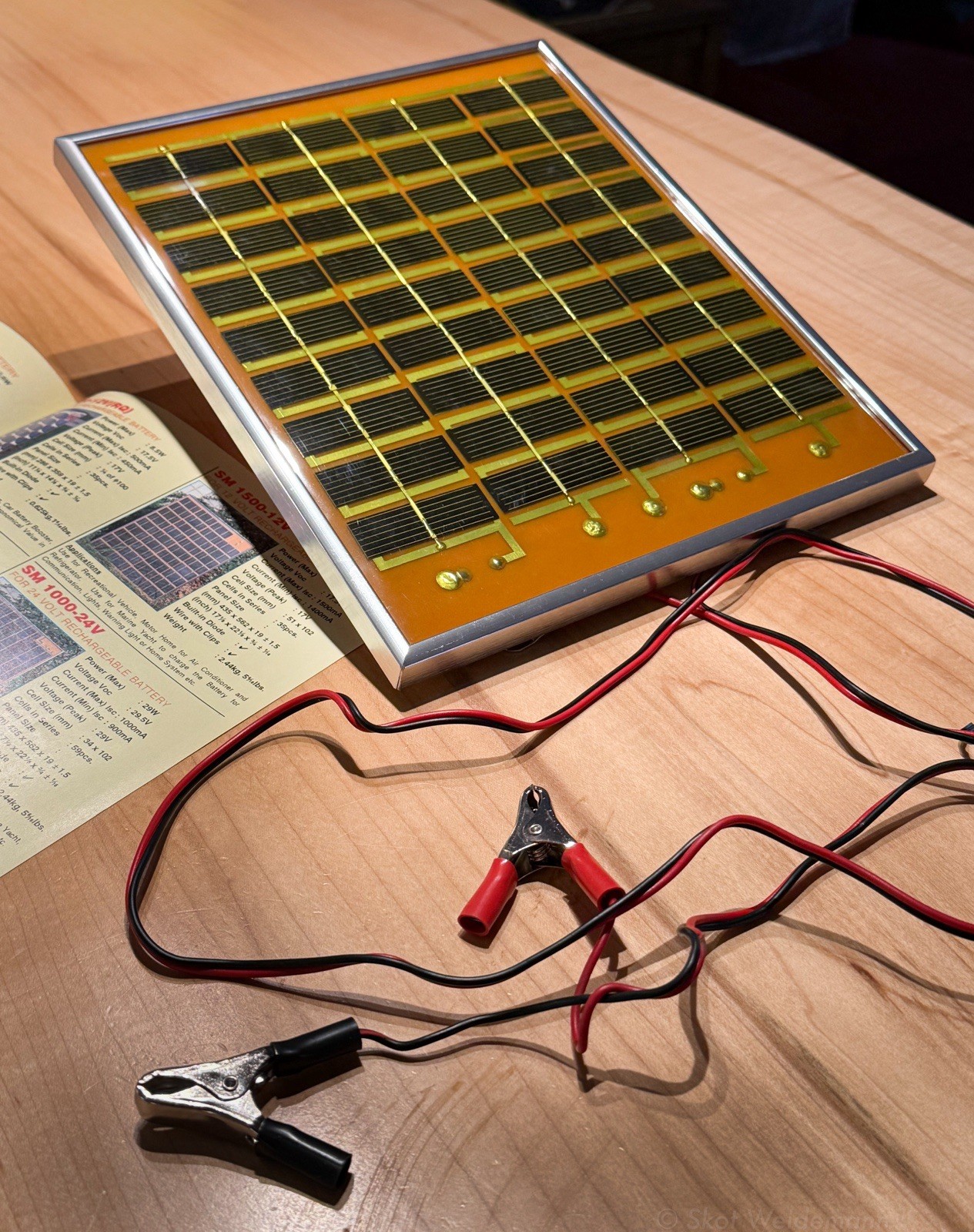 Solar Panel (Vintage China,’80?) SM250-12V, 200 Ma 16V Max, 23.8 x 29.2 x 1.7 cm