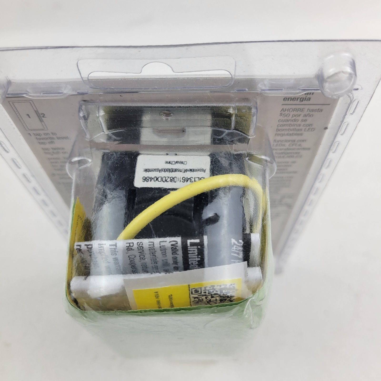 Lutron Maestro CL Digital Dimmer White Single Pole, 3-way – MACL-153MH-WH. New